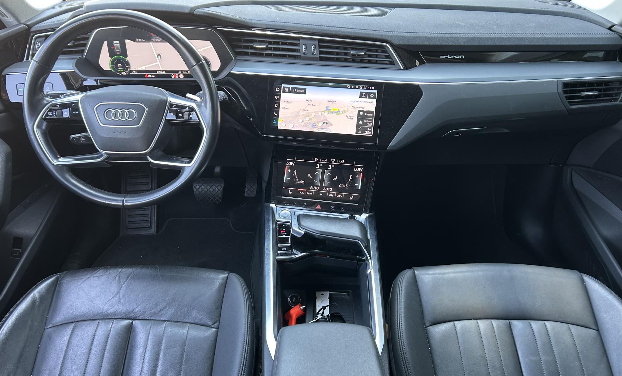 Foto van Audi Audi E-tron