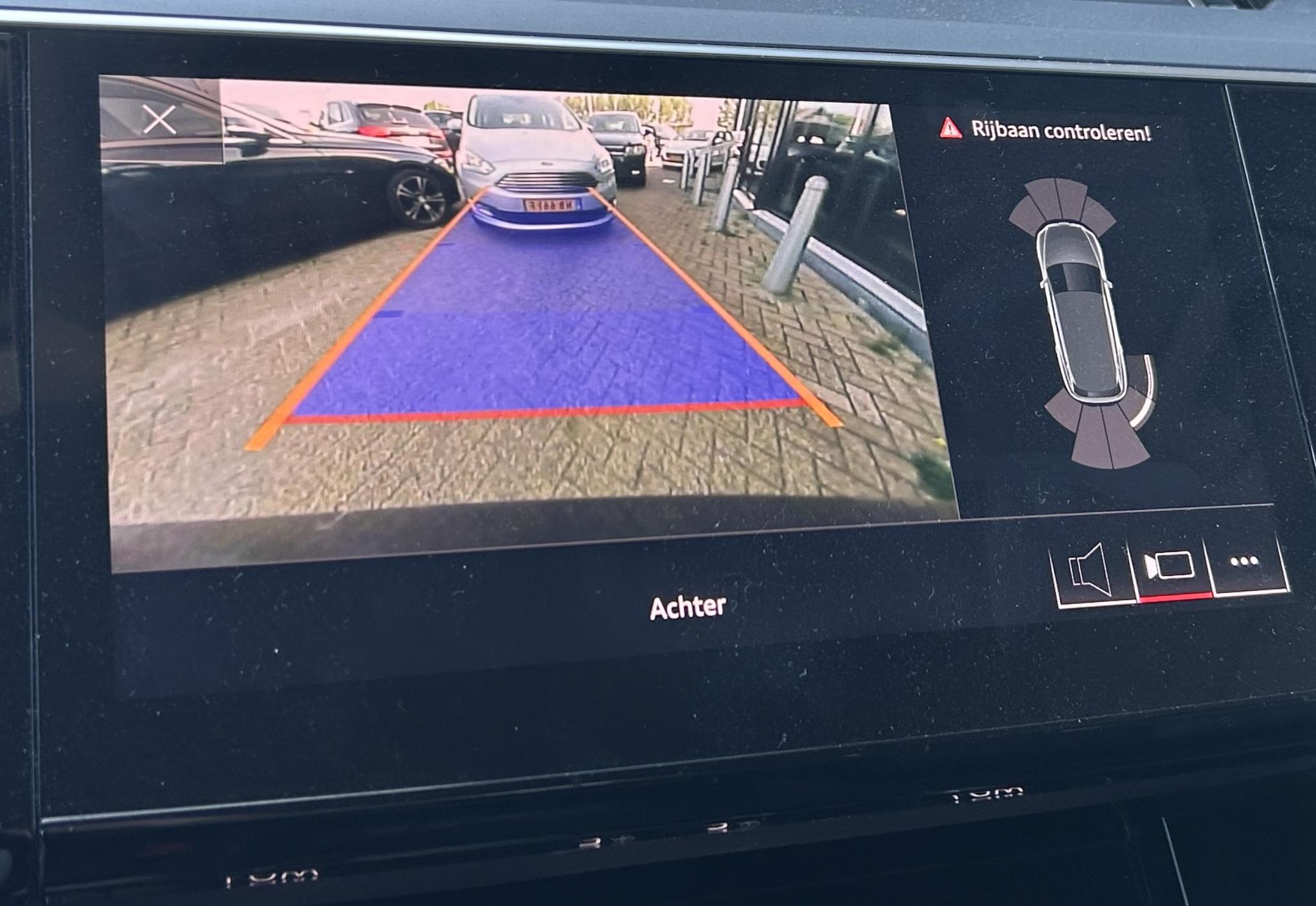 Foto van Audi Audi E-tron
