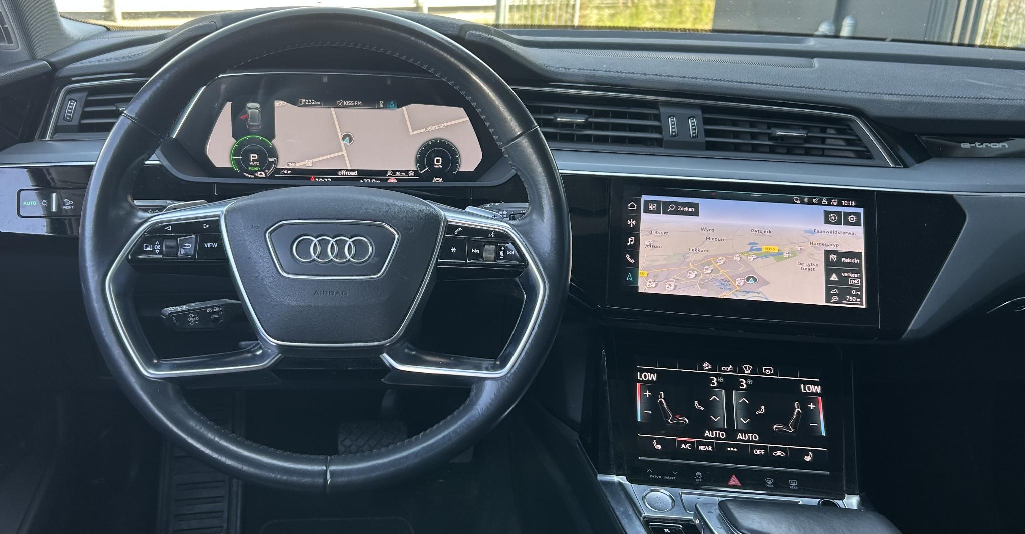 Foto van Audi Audi E-tron