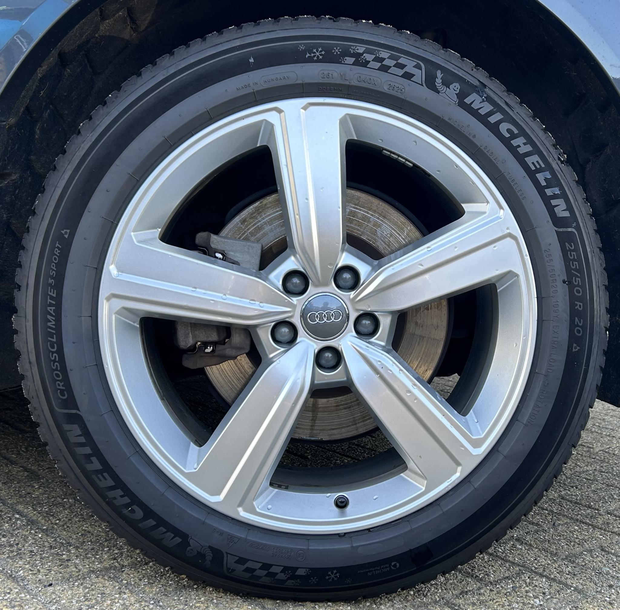 Foto van Audi Audi E-tron