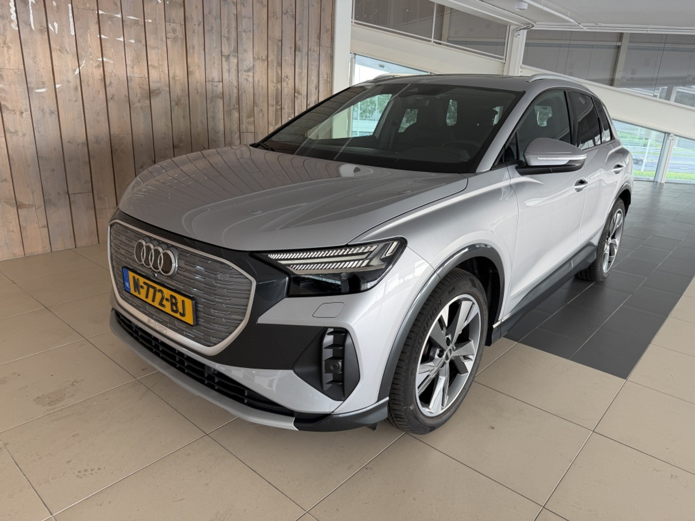 Audi Q4 35 E-tron 35 55 Launch edition Advanced Plus 55kWh SOH 90,39 % 2021 - voorkant