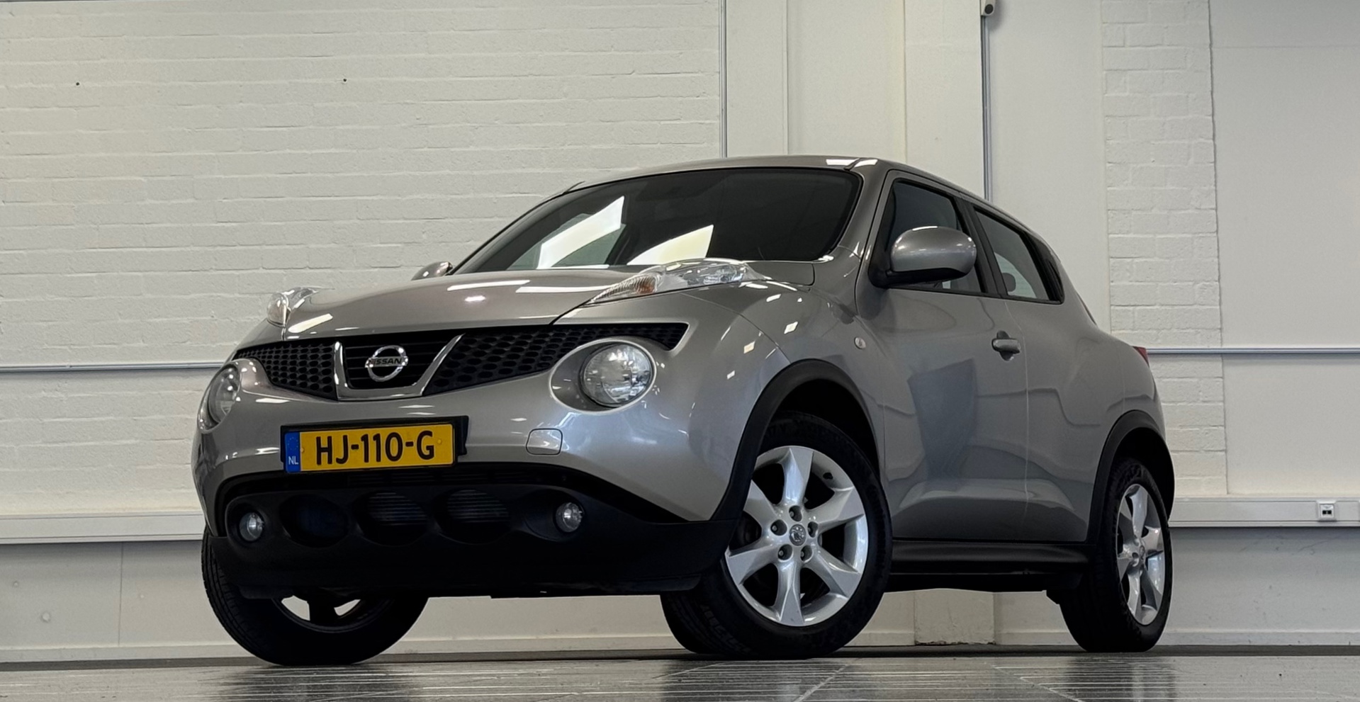 Nissan Nissan Juke 1.6i 16V Acenta Clima Navigatie Mooi! 2011 - voorkant