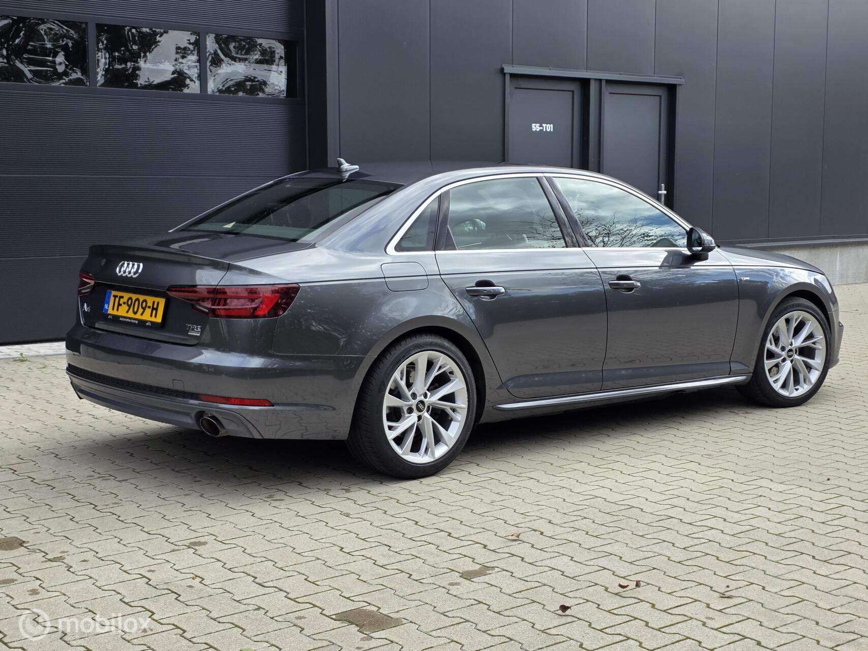 Foto van Audi A4 Limousine