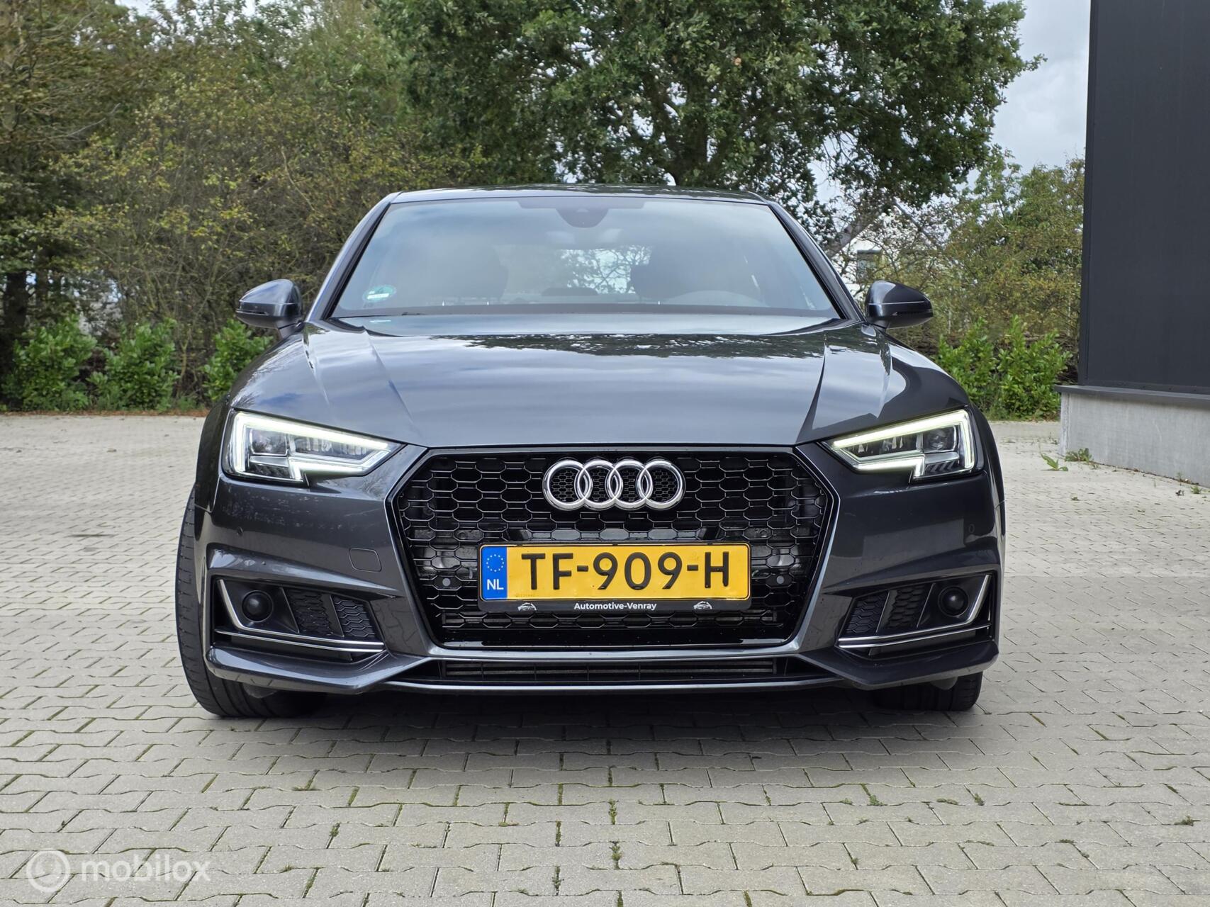 Foto van Audi A4 Limousine