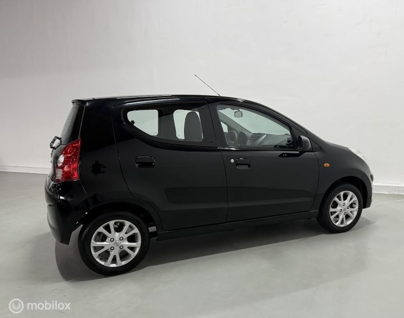Foto van Nissan Nissan Pixo
