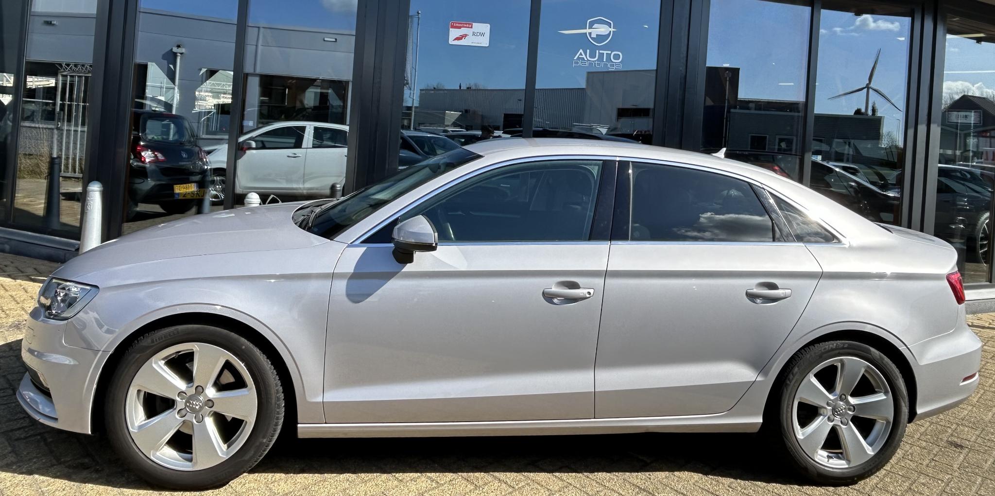 Foto van Audi A3 Limousine