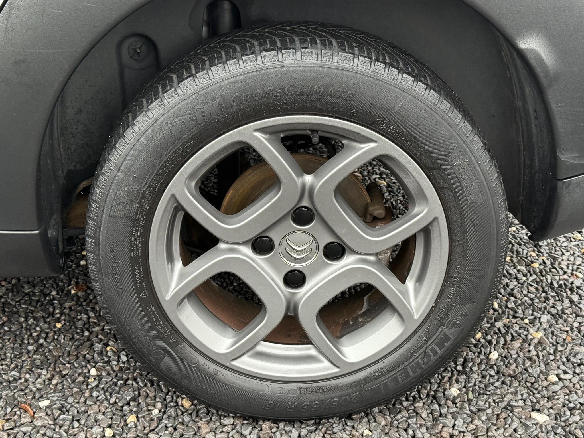 Foto van Citroen C4 Cactus