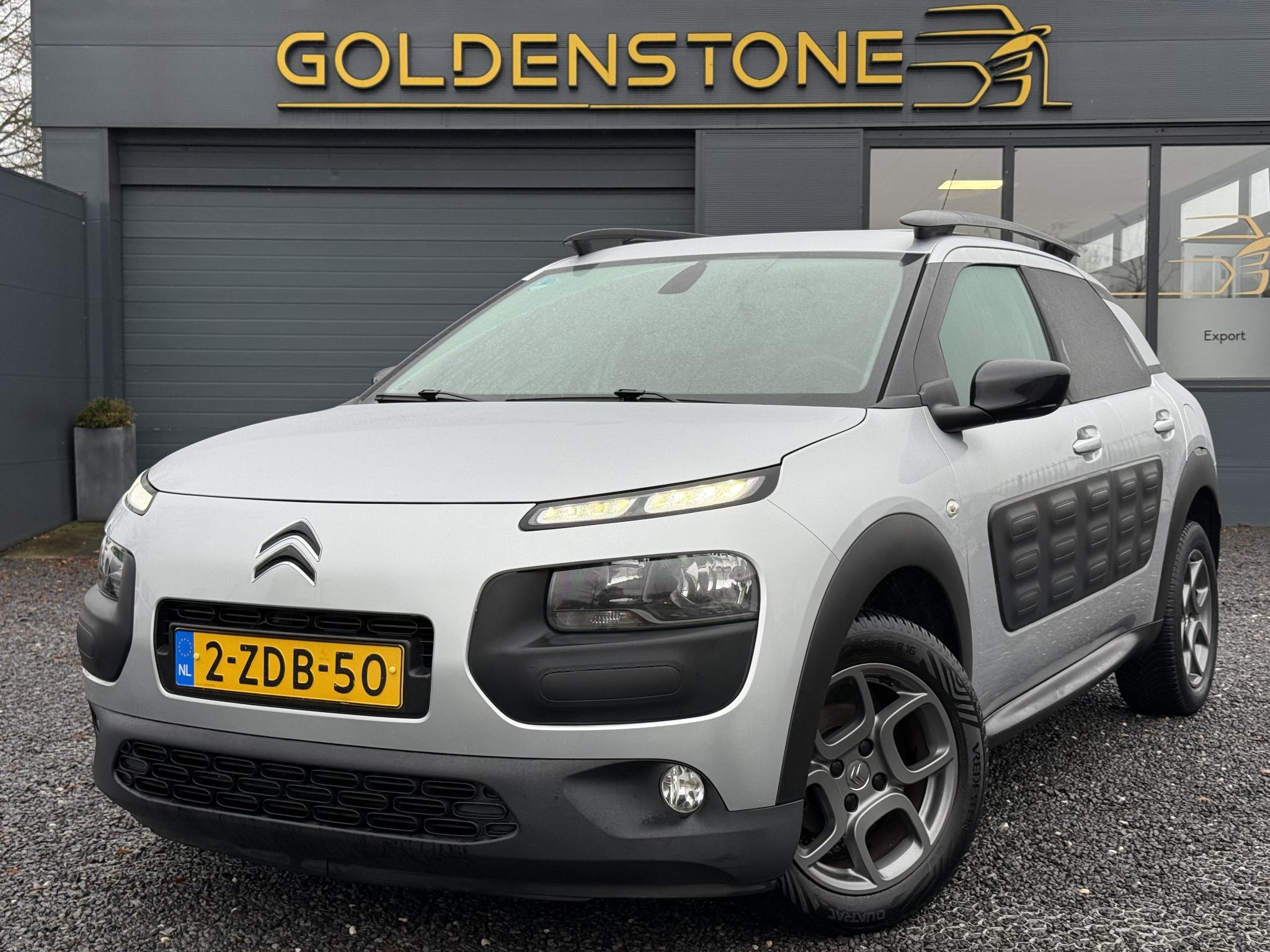 Citroen C4 Cactus 1.2 PureTech Shine 2014 - voorkant