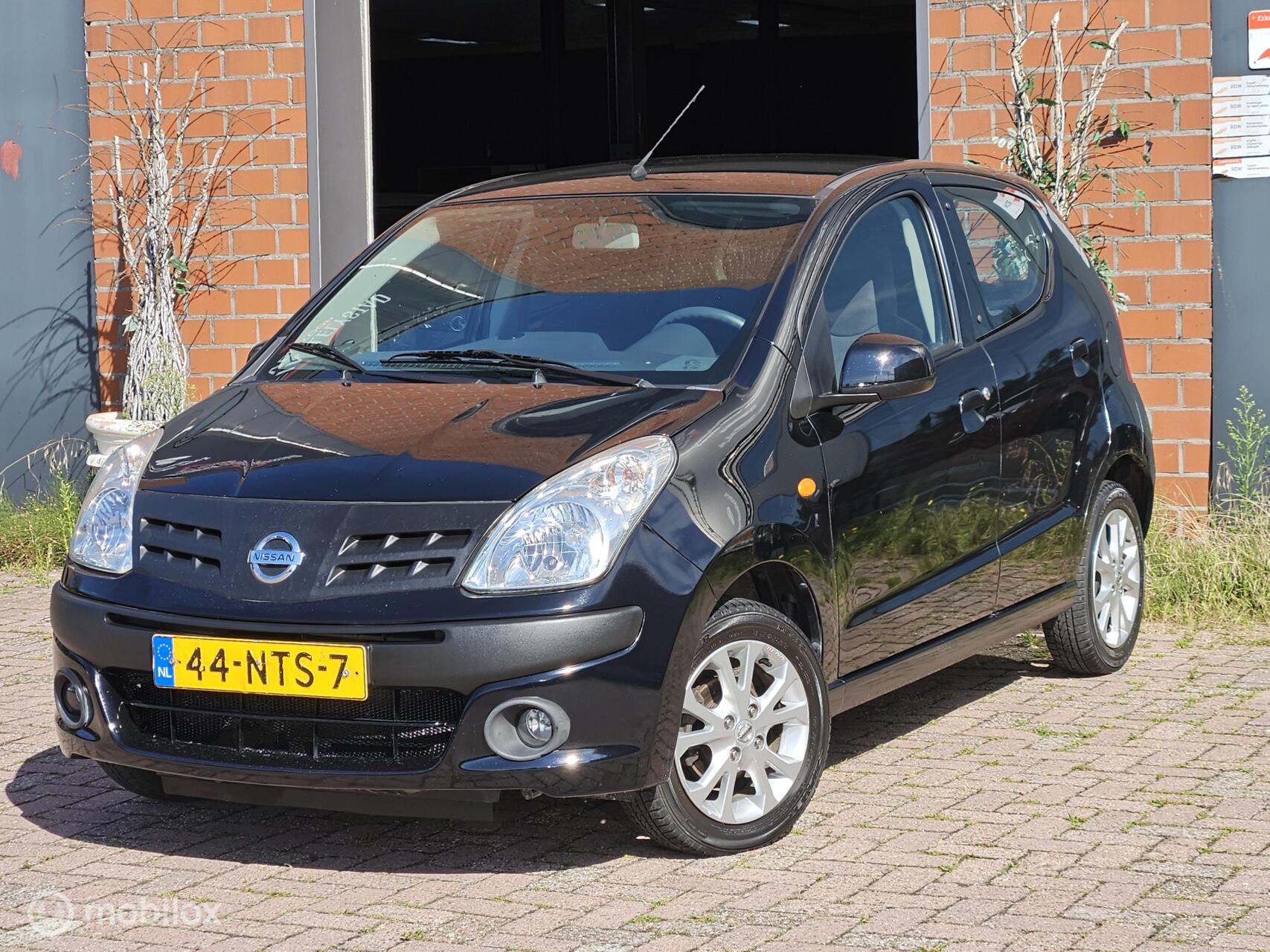 Nissan Nissan Pixo 1.0 Look Airco Elektrische ramen 2e eigenaar 2010 - voorkant