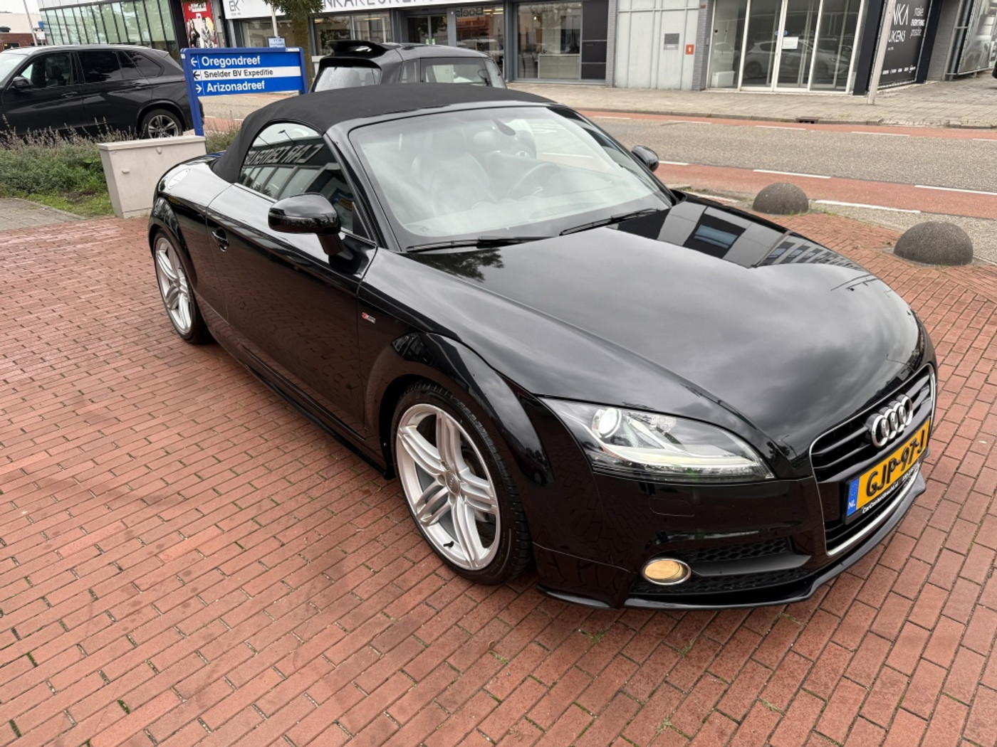 Foto van Audi TT Roadster