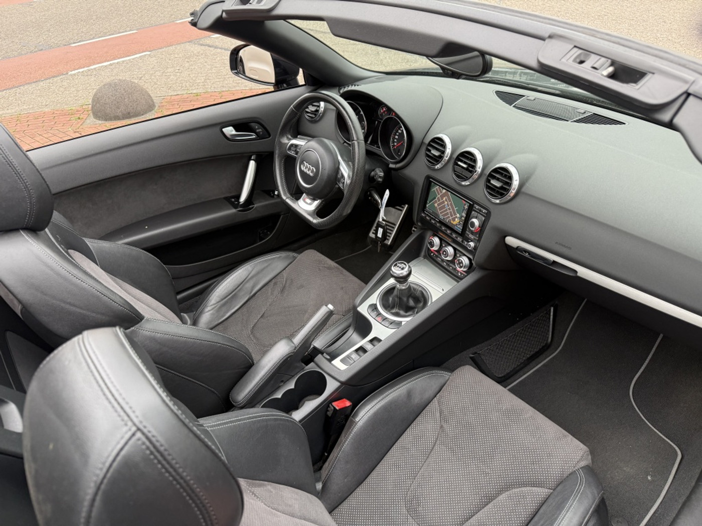 Foto van Audi TT Roadster