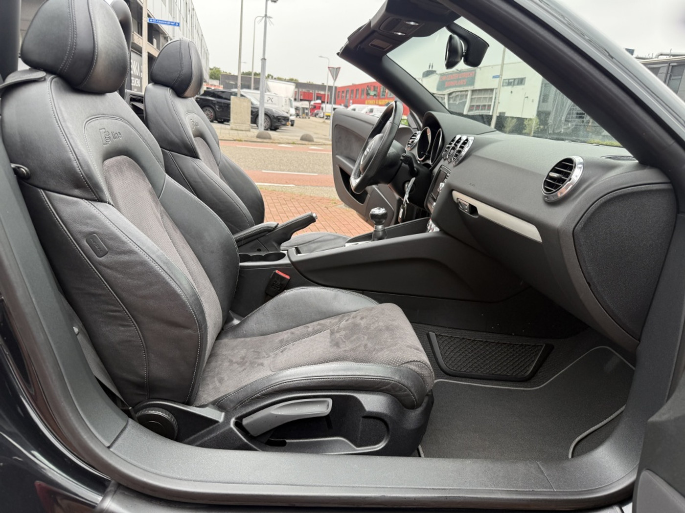 Foto van Audi TT Roadster