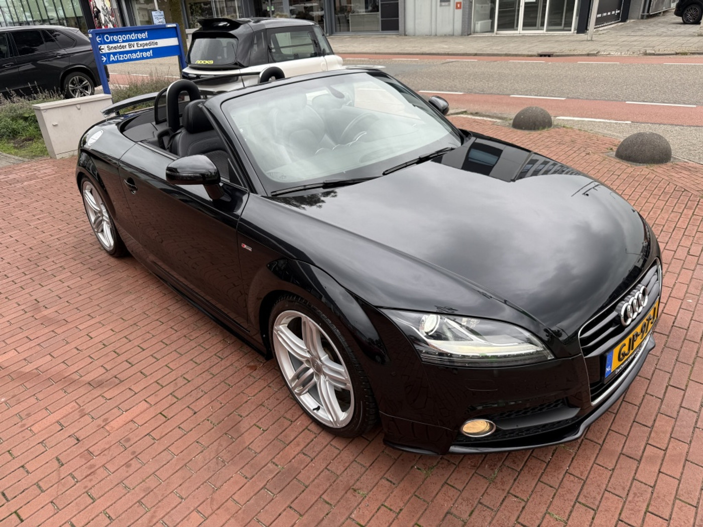 Foto van Audi TT Roadster