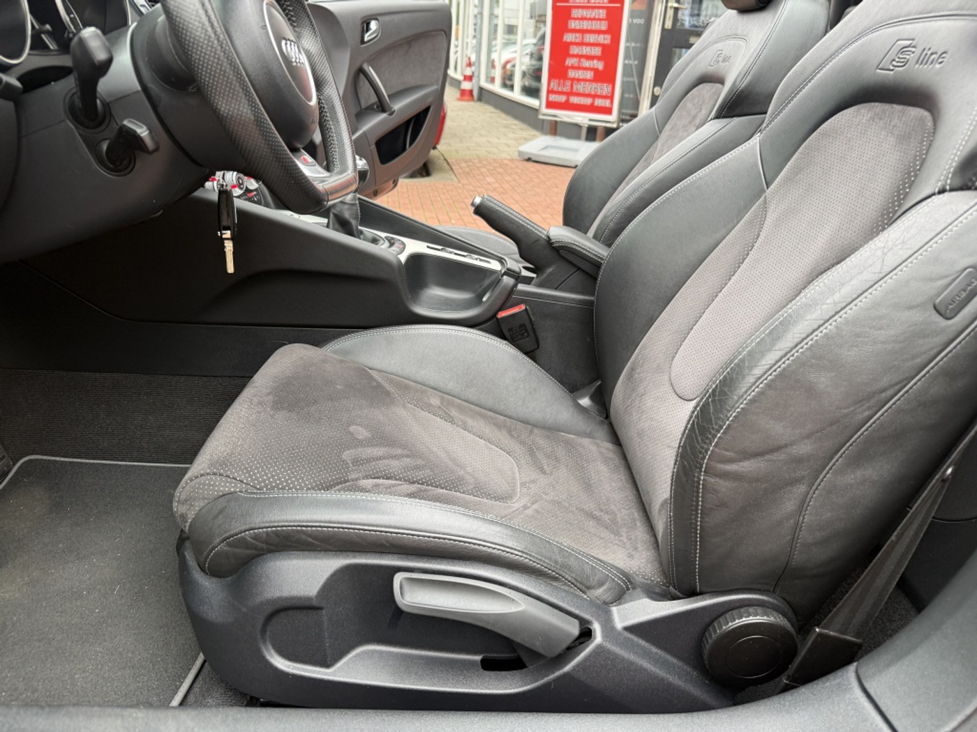 Foto van Audi TT Roadster
