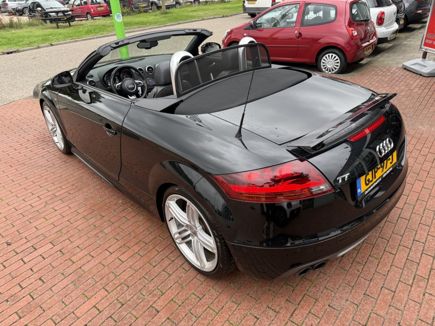 Foto van Audi TT Roadster