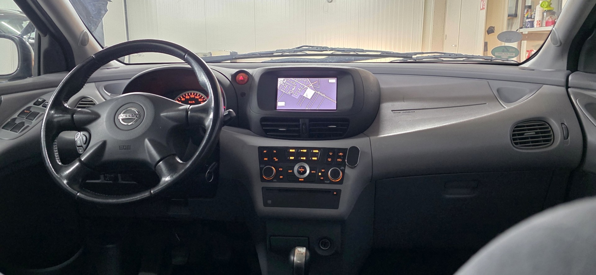 Foto van Nissan Nissan Almera Tino
