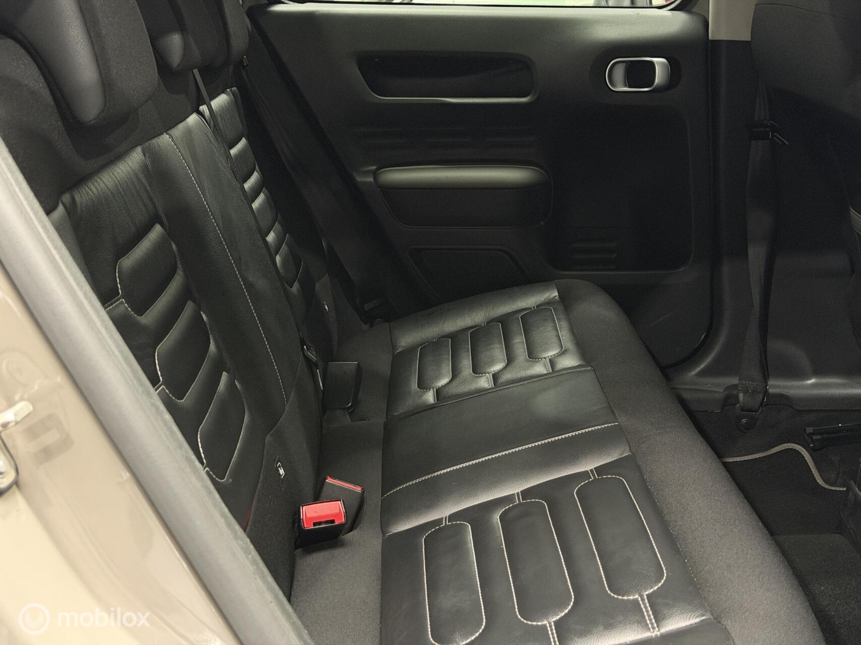Foto van Citroen C4 Cactus