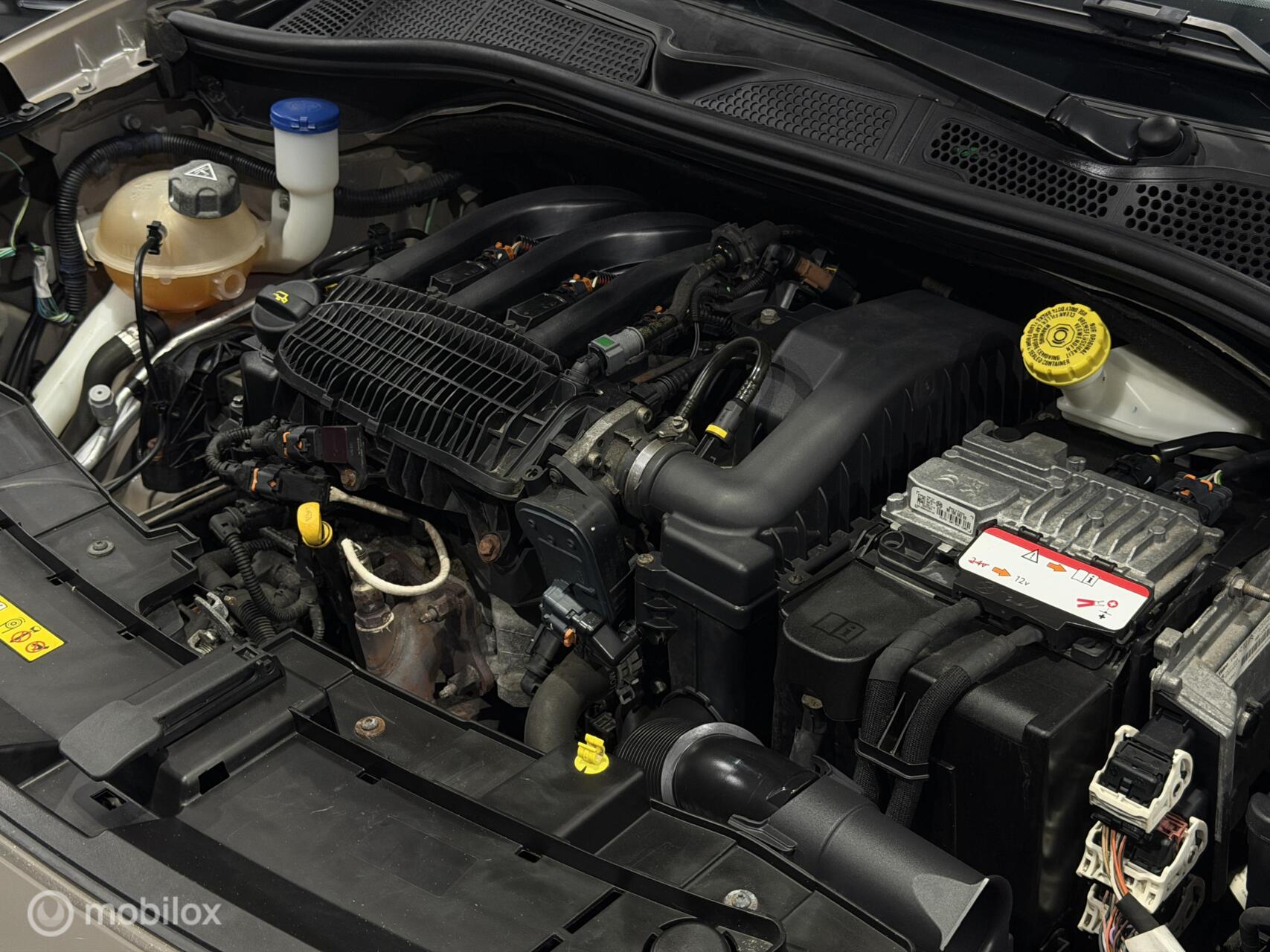 Foto van Citroen C4 Cactus