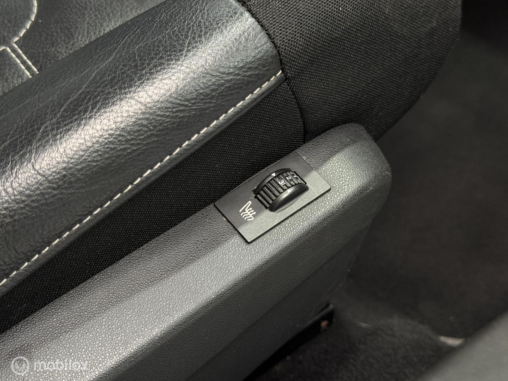 Foto van Citroen C4 Cactus