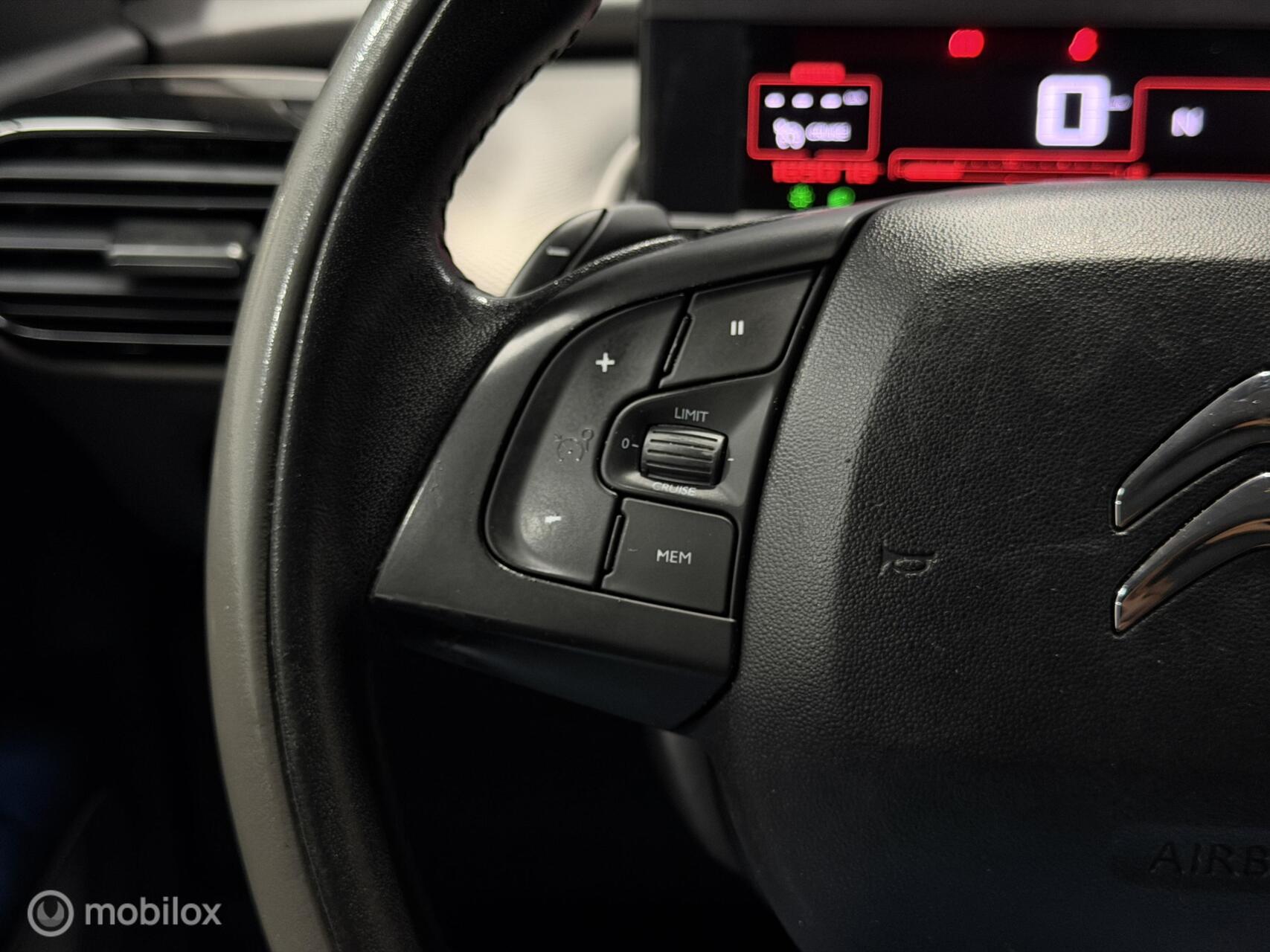 Foto van Citroen C4 Cactus
