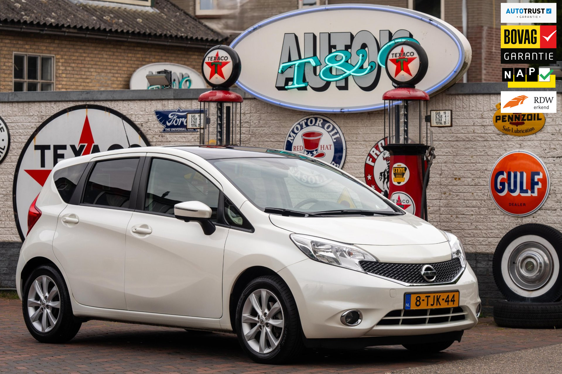 Nissan Note 1.2 DIG-S Tekna 2014 - voorkant