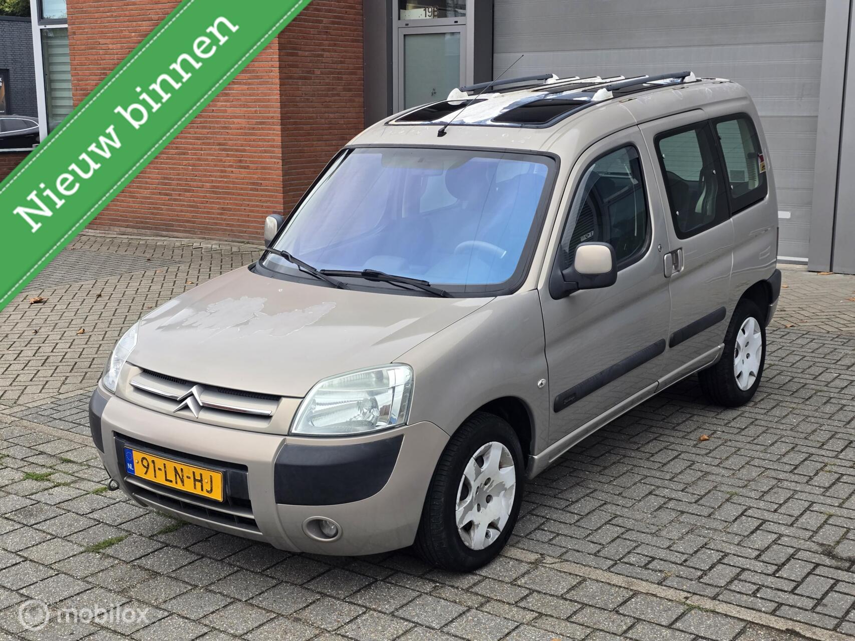 Citroen Berlingo 1.6i Multispace Nouvelles Frontières 2003 - voorkant