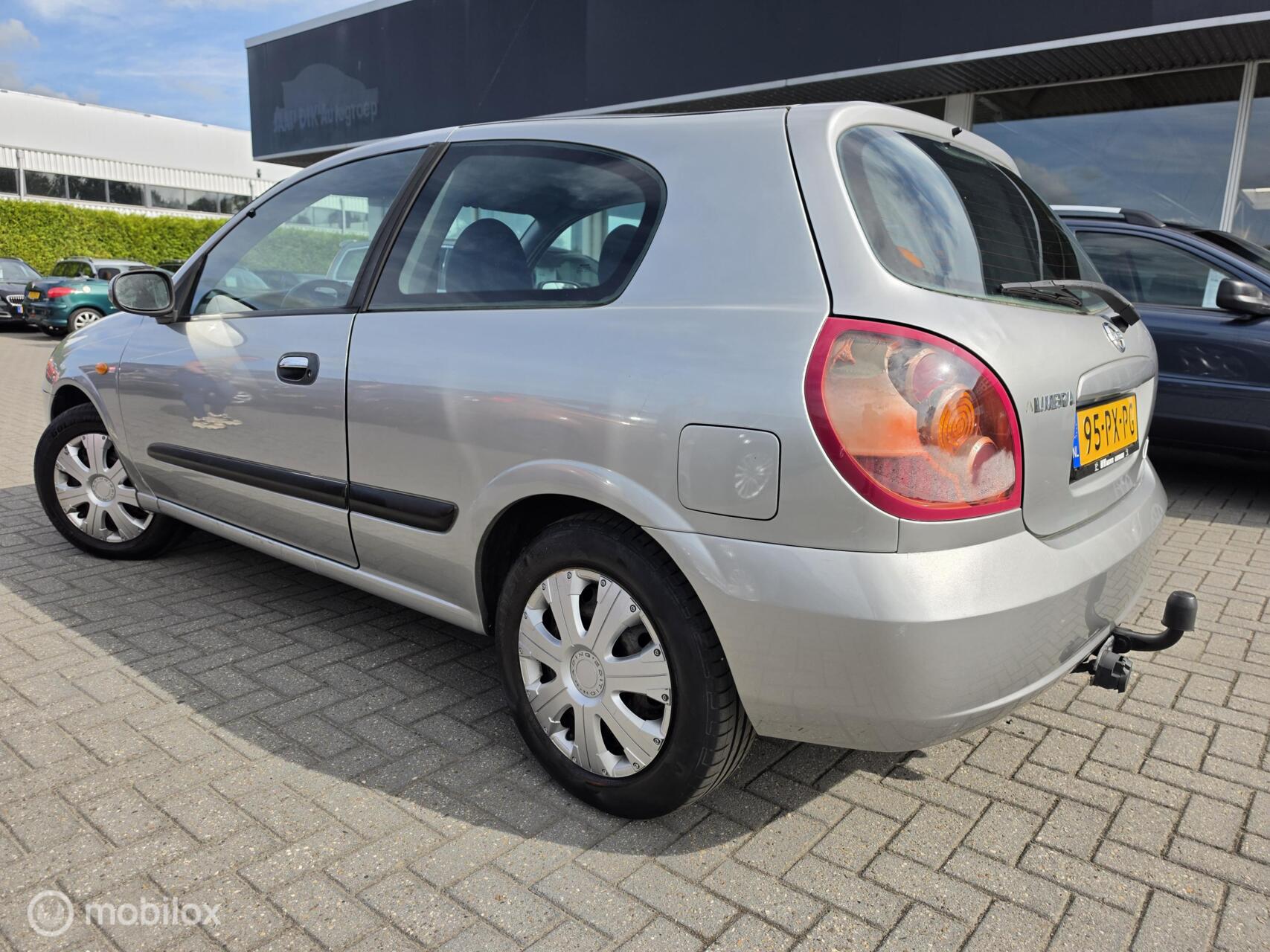 Foto van Nissan Nissan Almera