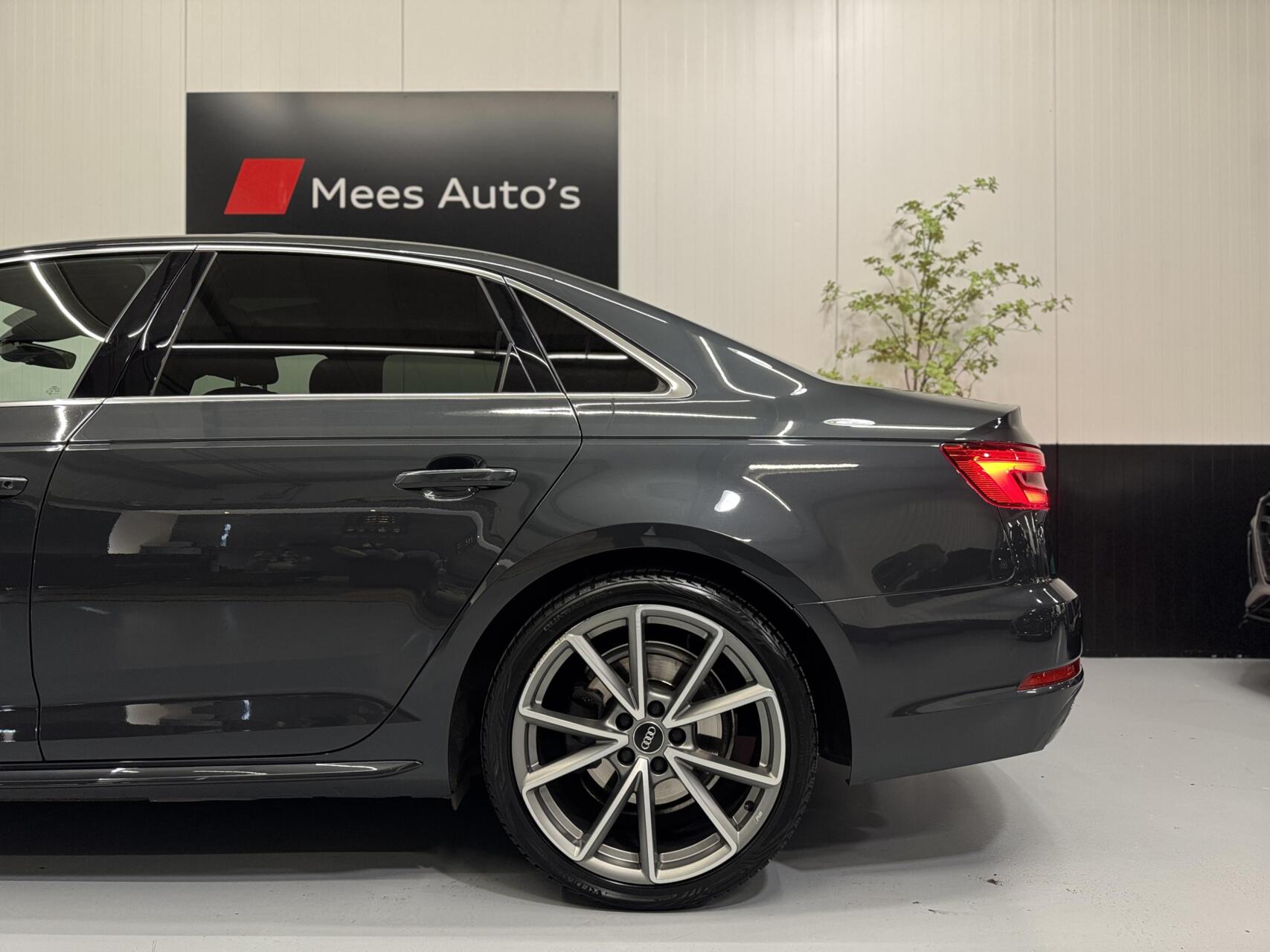 Foto van Audi A4 Limousine