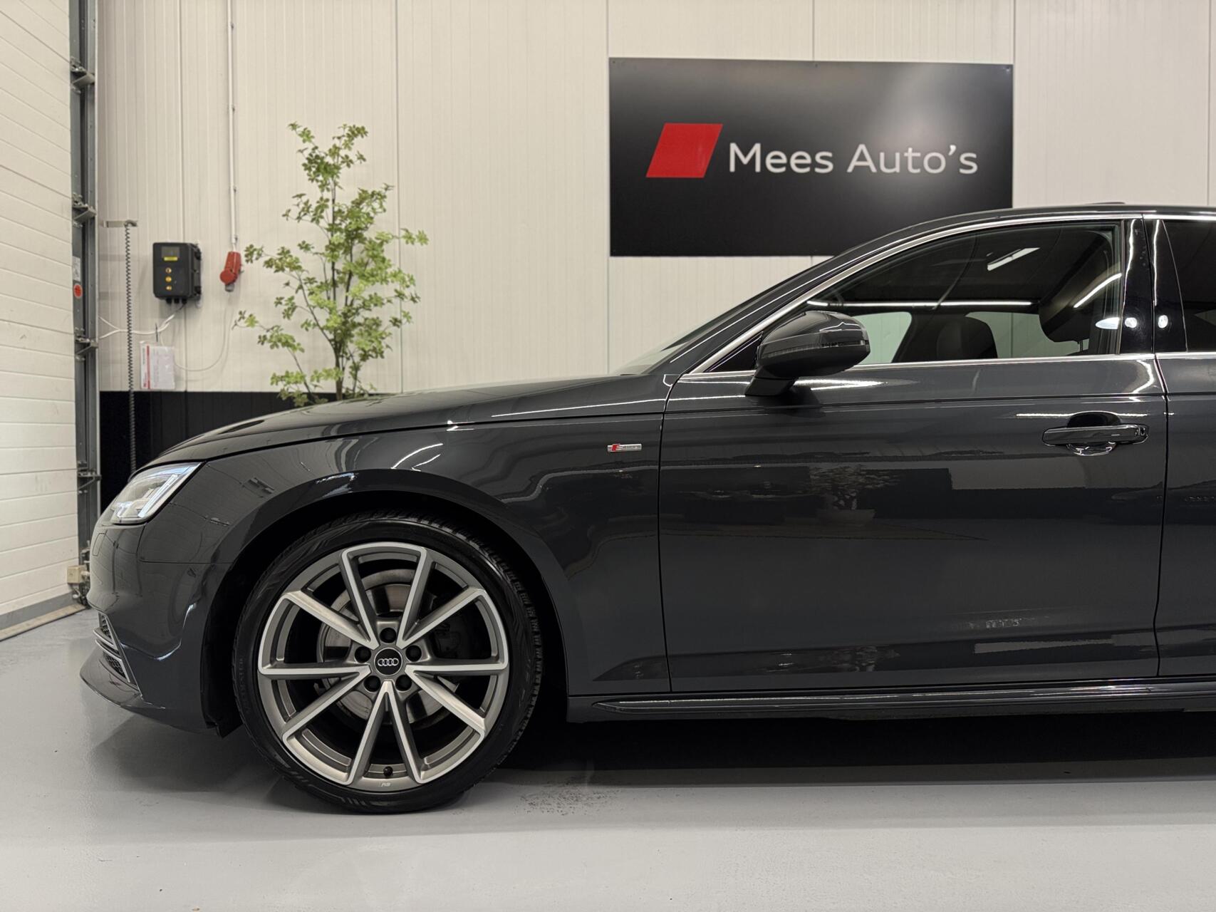 Foto van Audi A4 Limousine
