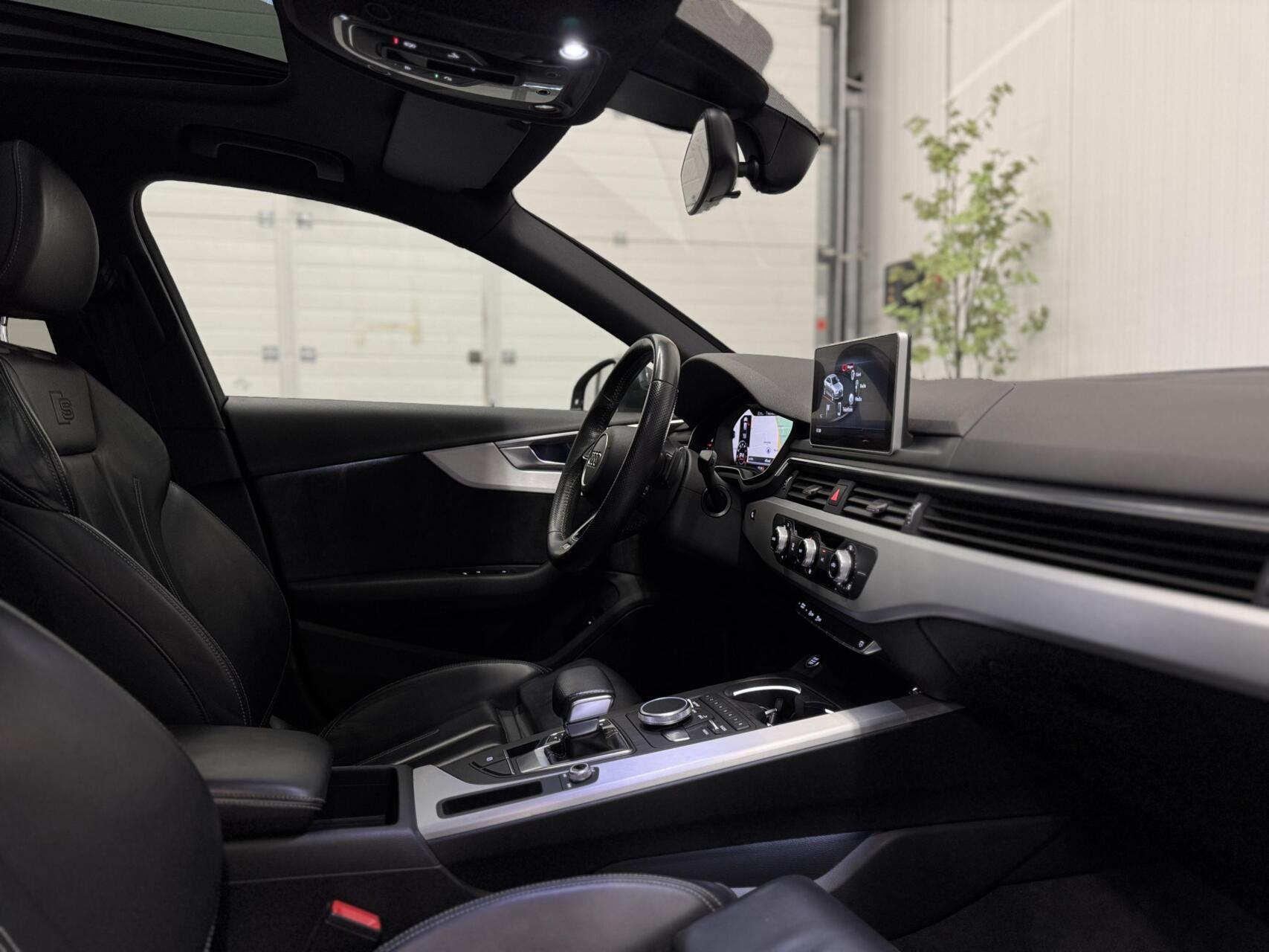 Foto van Audi A4 Limousine