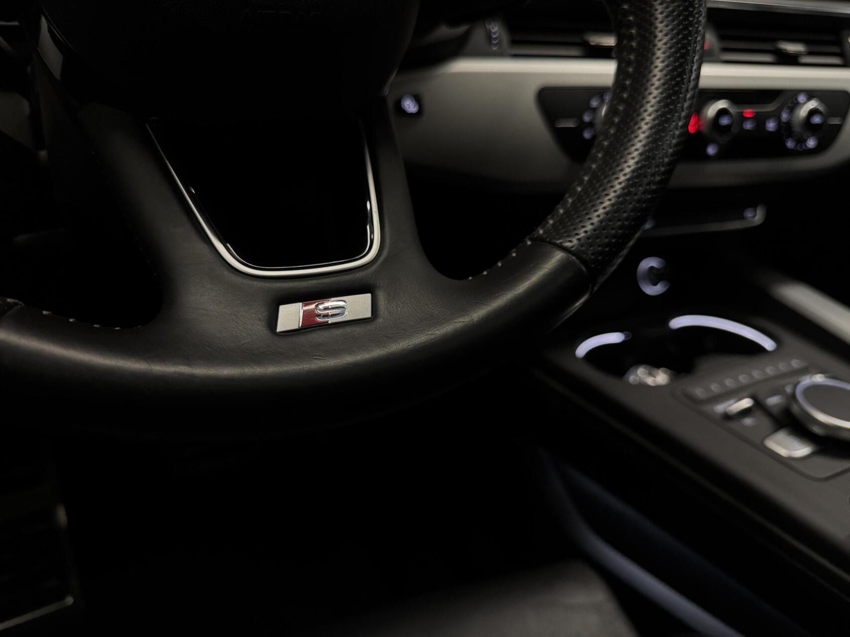 Foto van Audi A4 Limousine