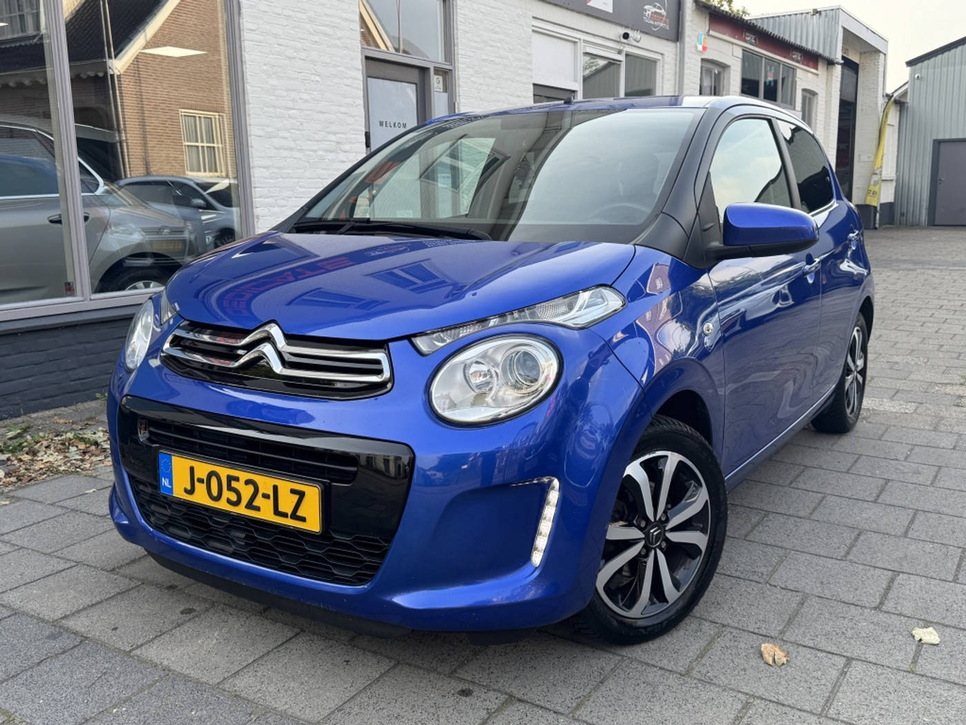 Citroen C1 1.0 VTi Shine*ORIG-NL*CARPLAY*ACHTERUITCAM*BTW* 2020 - voorkant