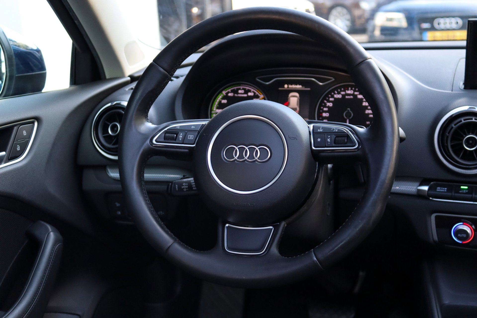 Foto van Audi A3 Sportback E-tron