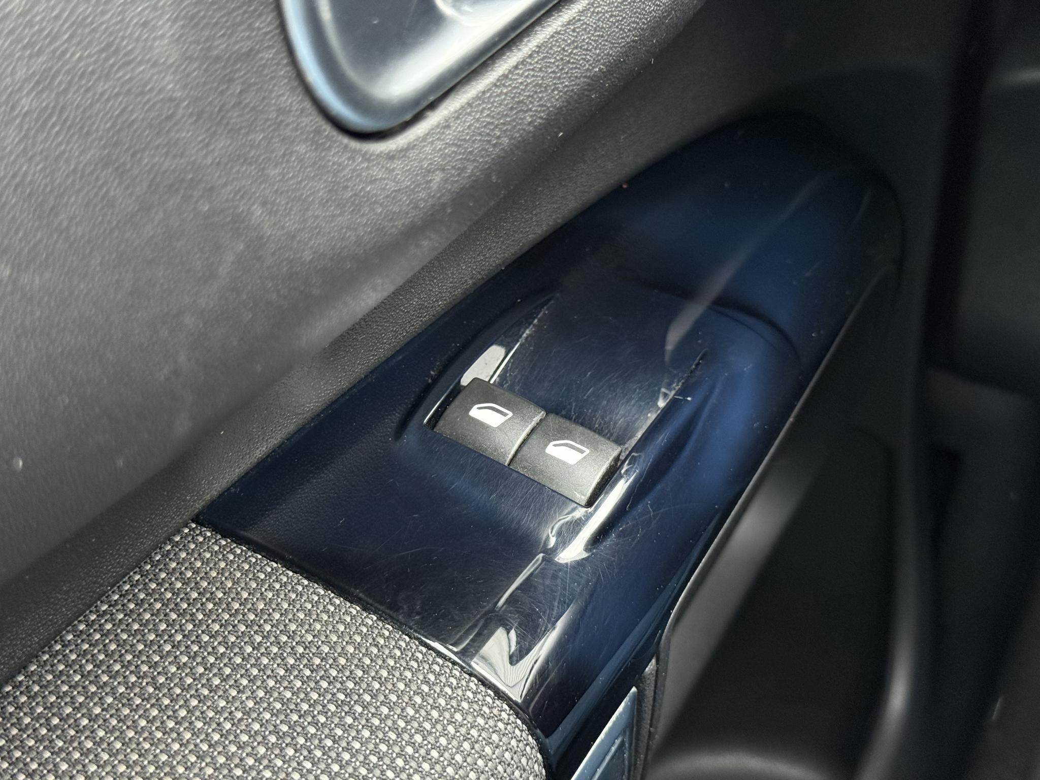 Foto van Citroen C4 Cactus