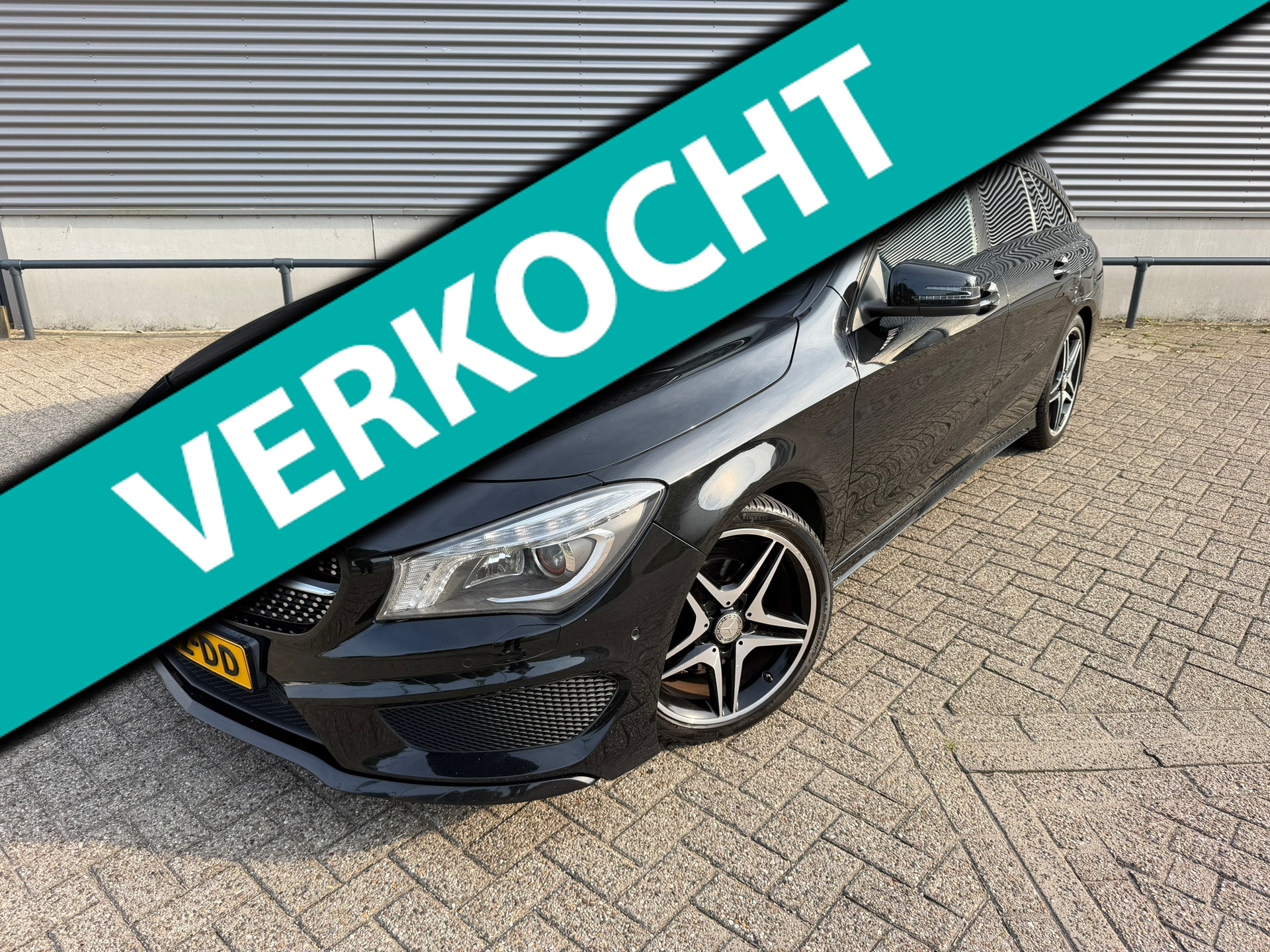 Mercedes-Benz Cla 200 200 OrangeArt Edition 2016 - voorkant