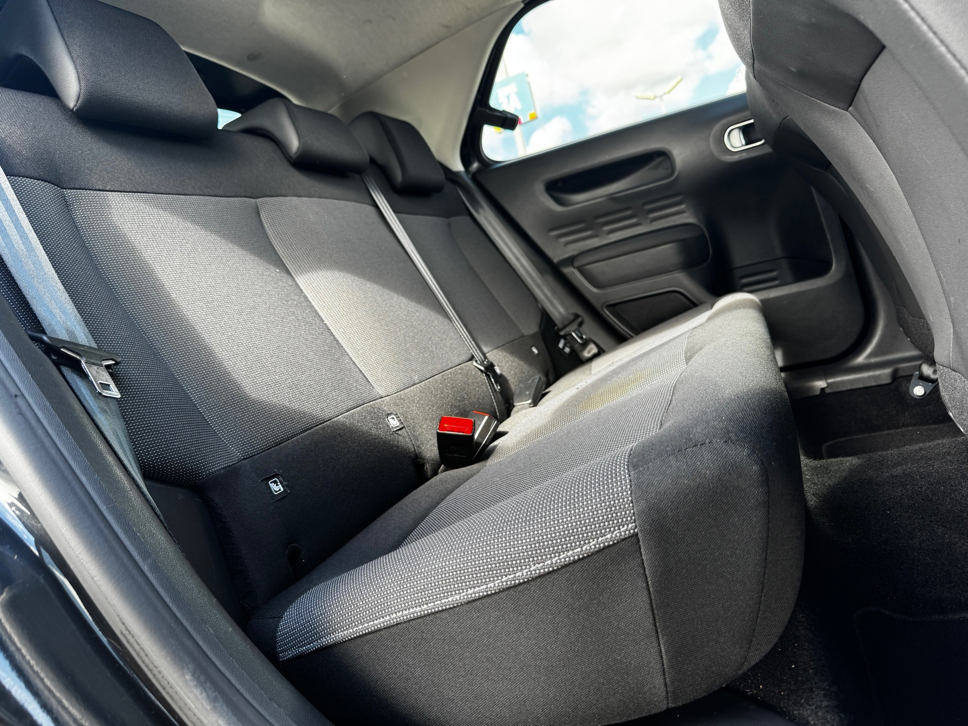 Foto van Citroen C4 Cactus