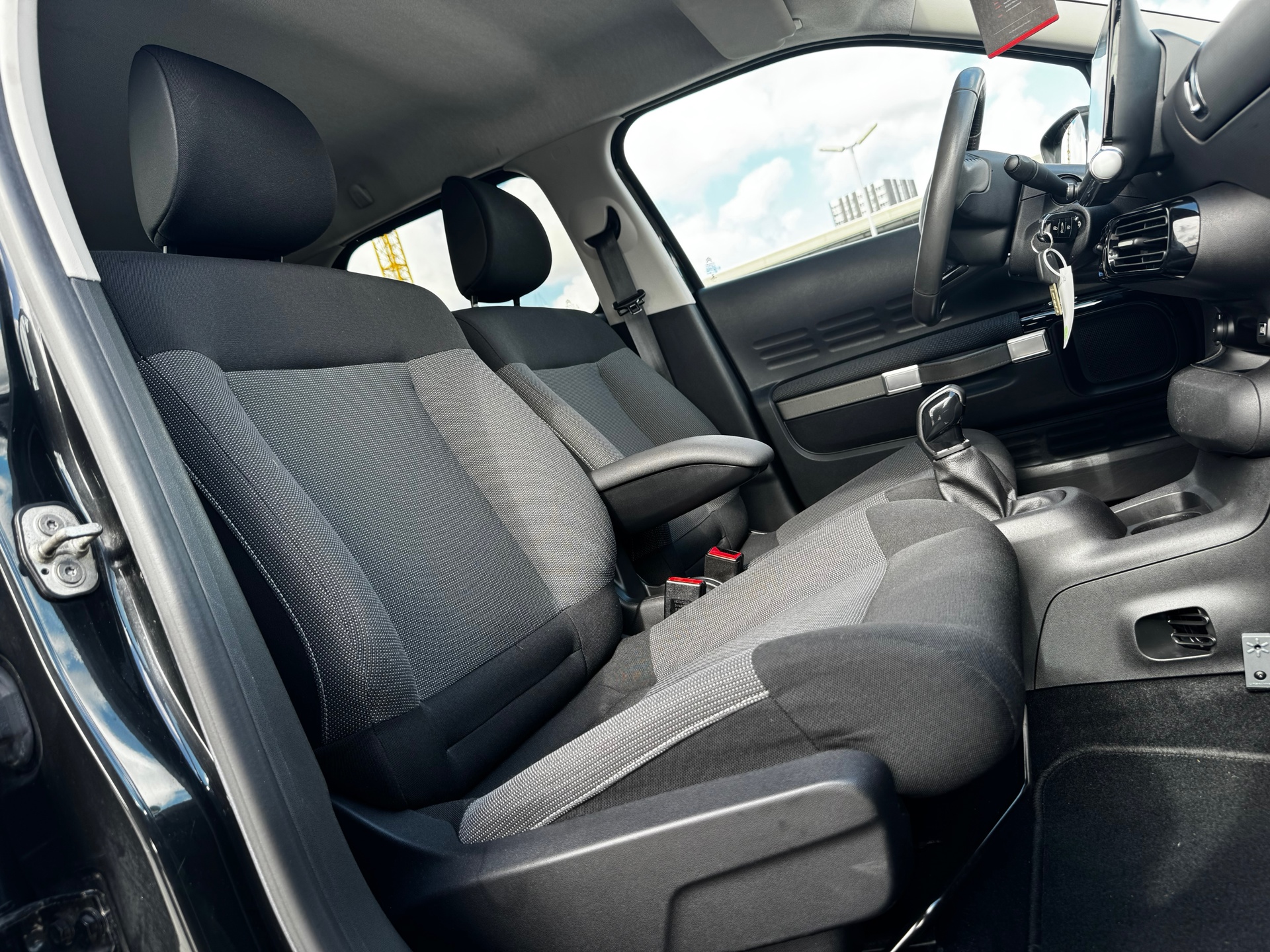 Foto van Citroen C4 Cactus