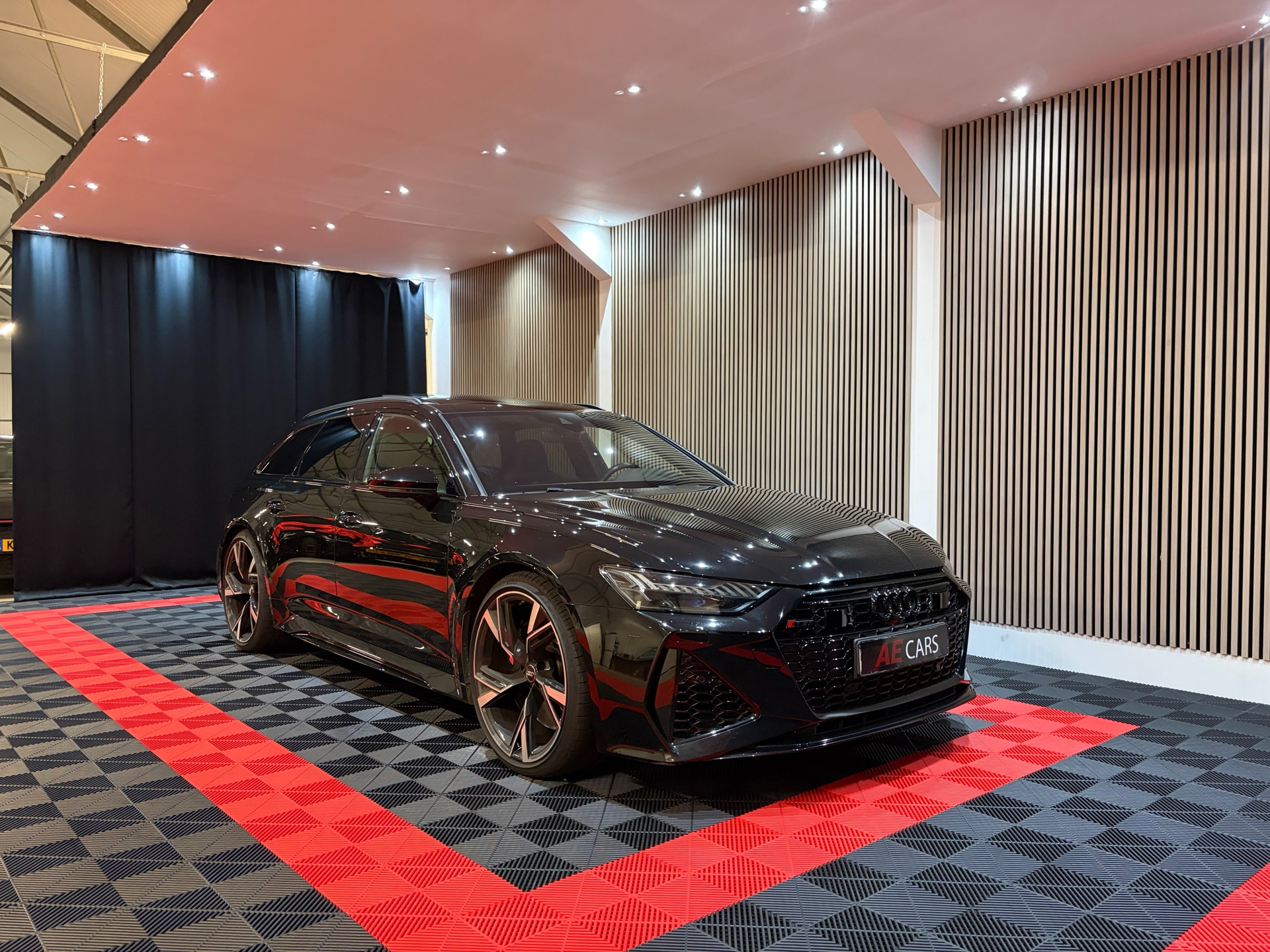 Audi A6 Avant RS 6 TFSI quattro 2020 - voorkant