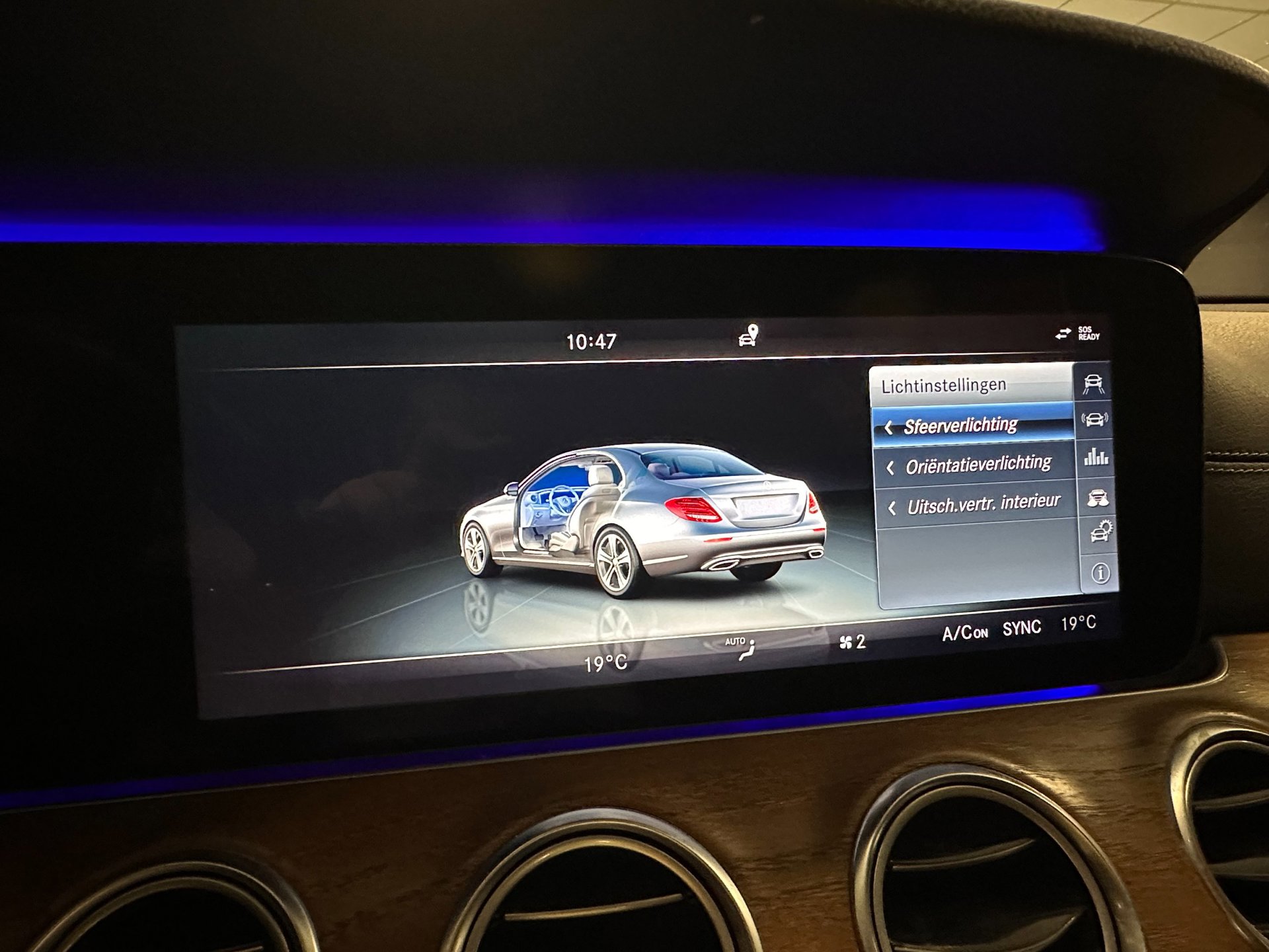 Foto van Mercedes-Benz E 200