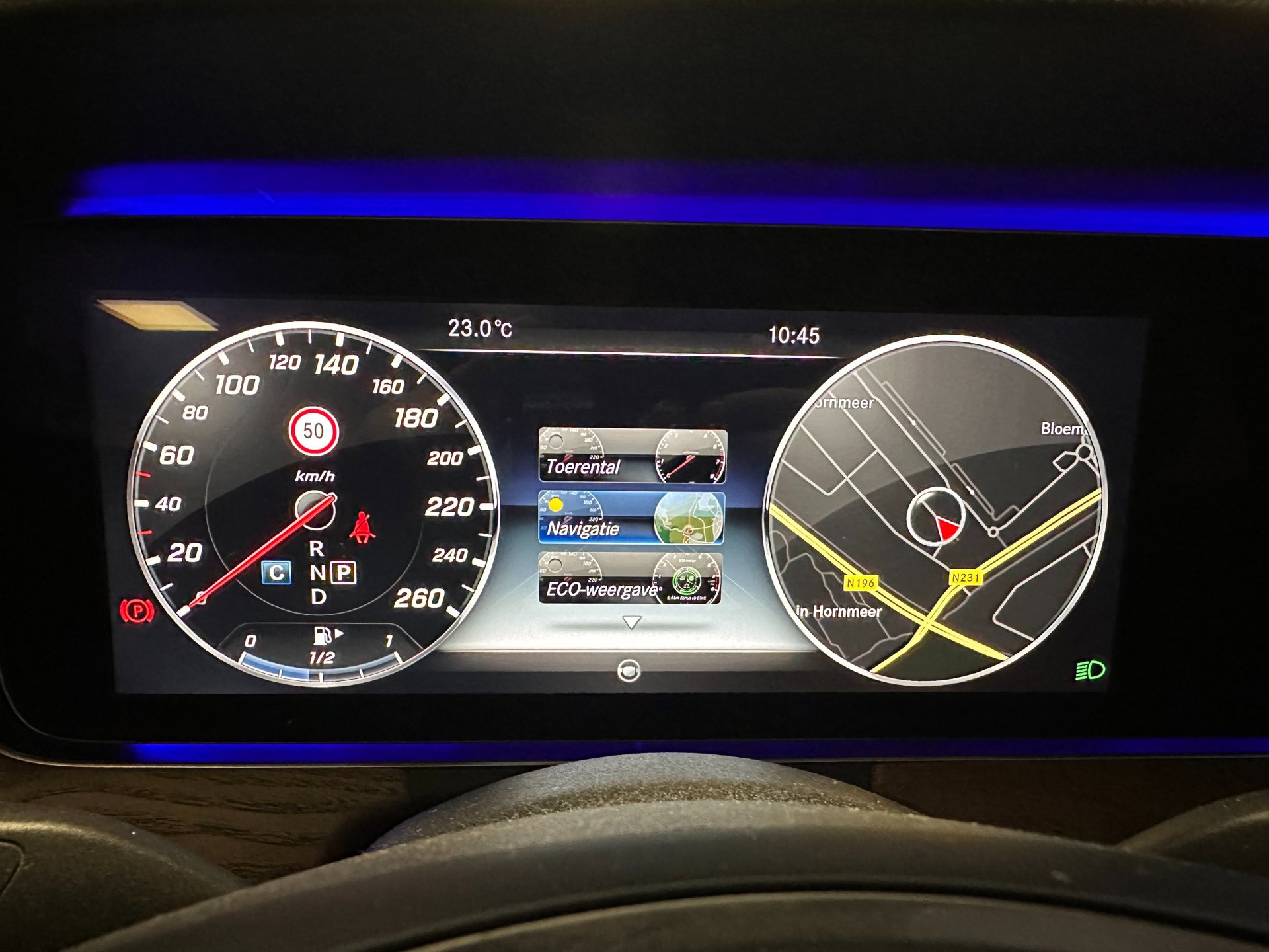 Foto van Mercedes-Benz E 200
