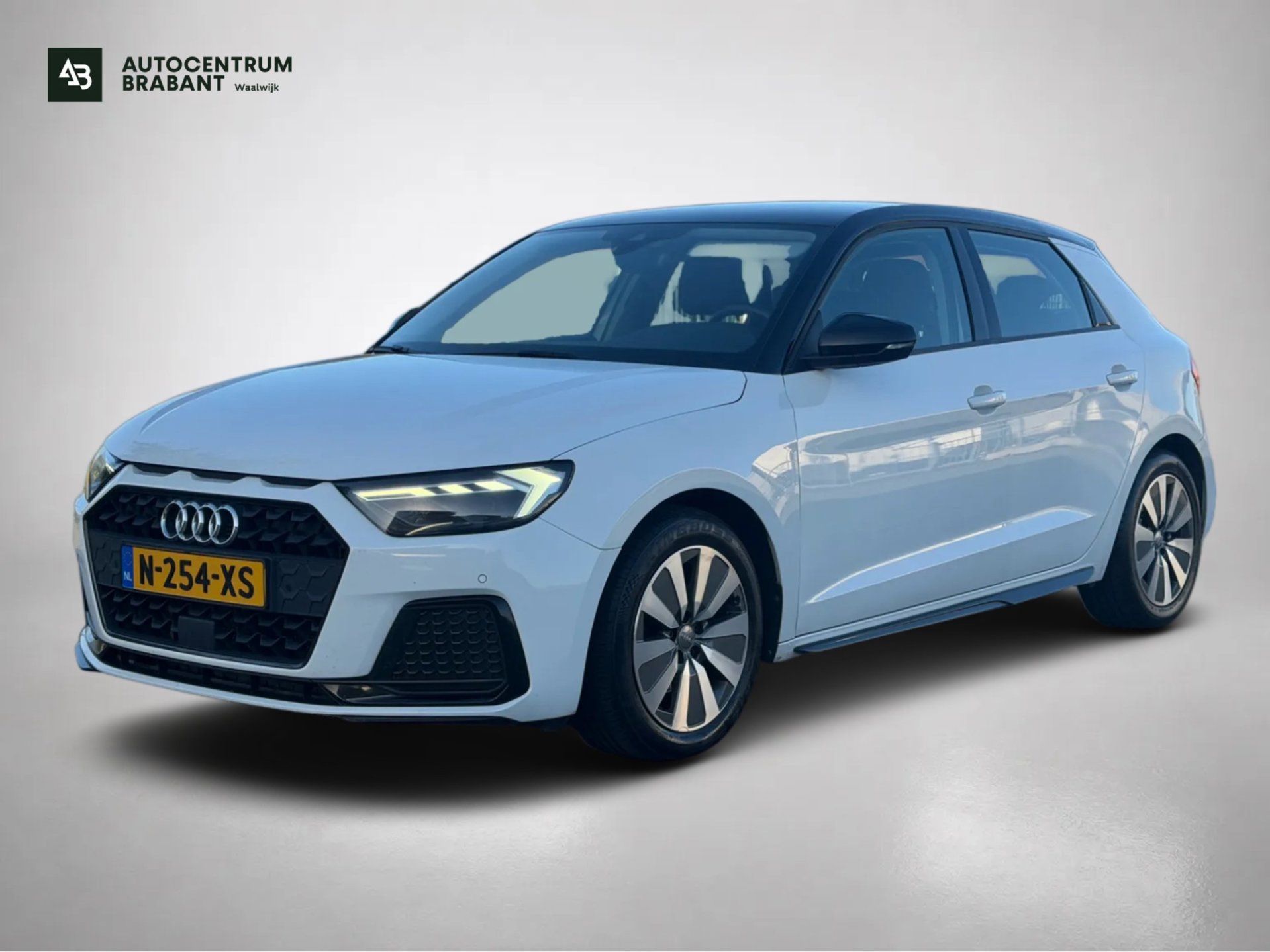 Audi A1 Sportback 30 TFSI Pro Line S (Goed OndH, Navi, Digitale Dash, PDC V+A, Carplay, StoelV, Cruise Con, Etc) 2020 - voorkant