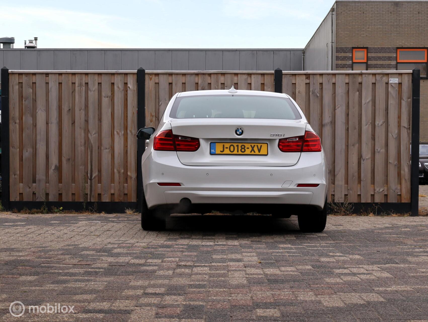 Foto van BMW 316i