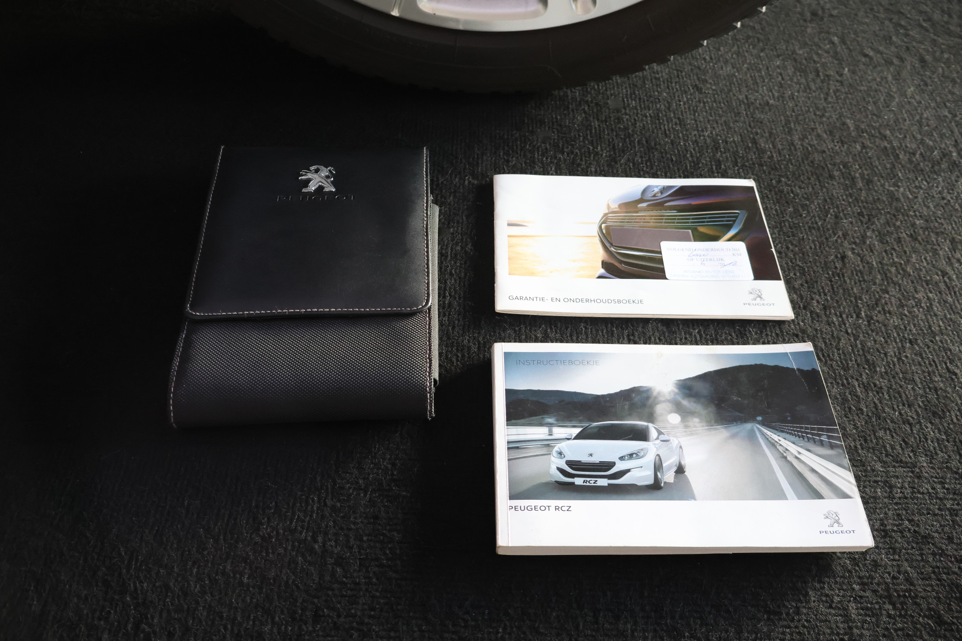 Foto van Peugeot RCZ