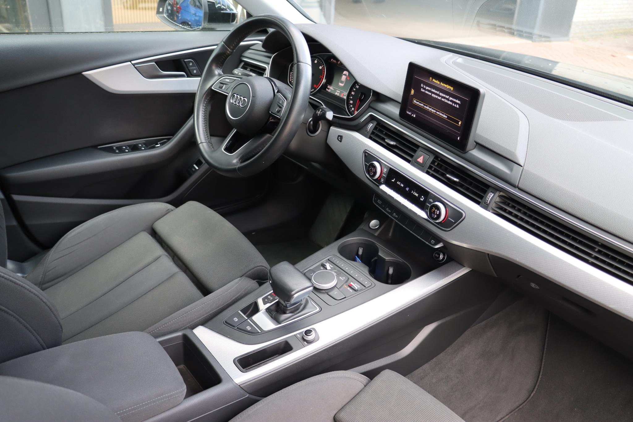 Foto van Audi A4 Limousine
