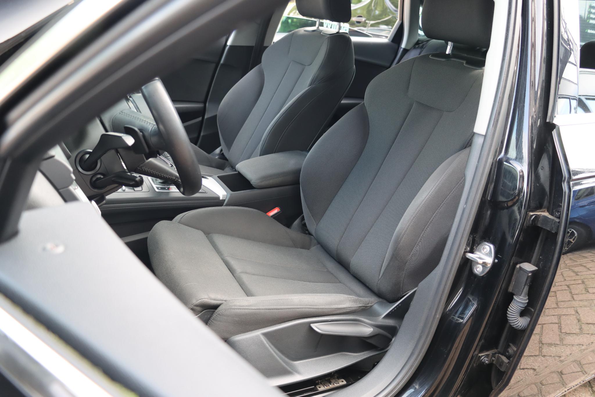 Foto van Audi A4 Limousine
