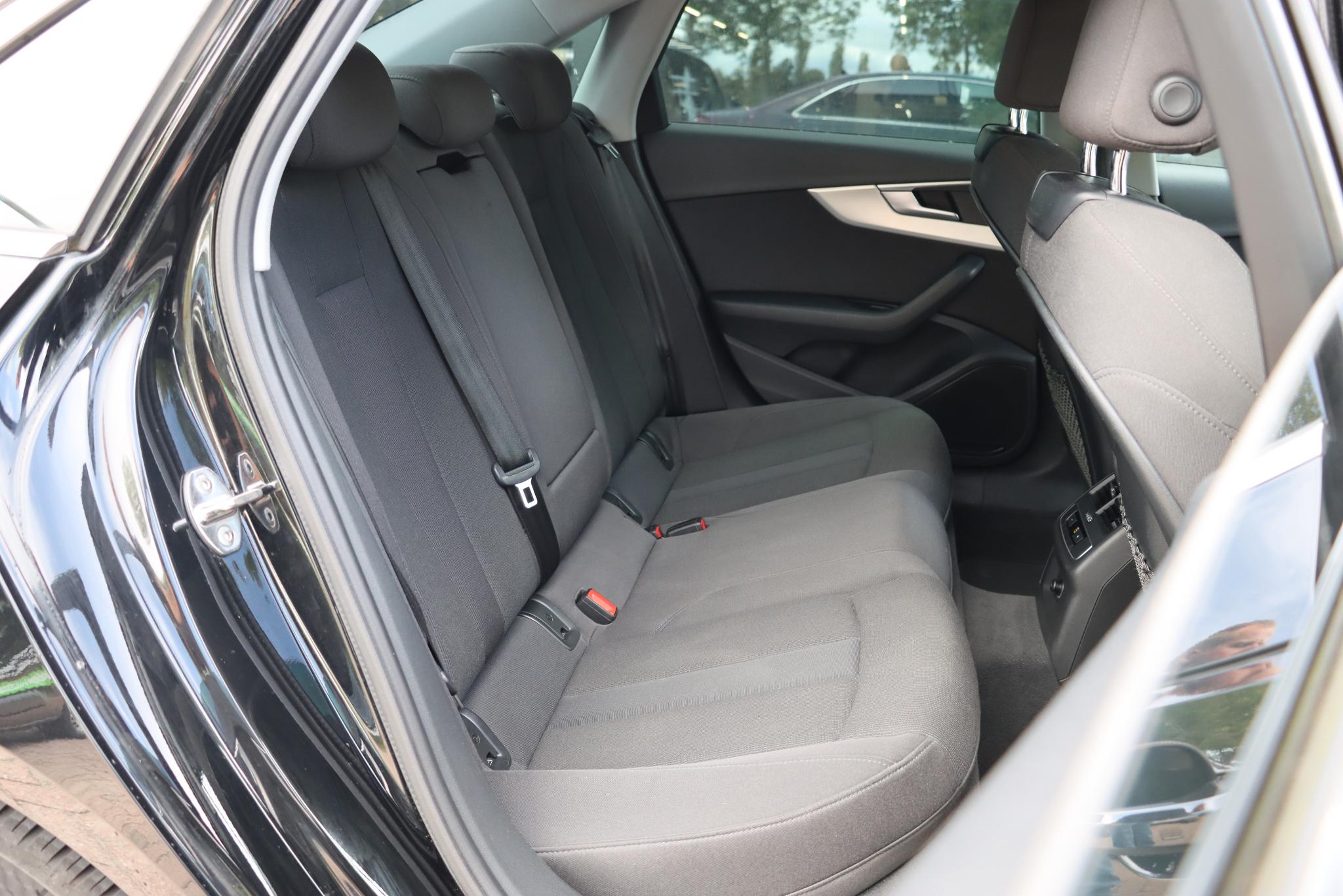 Foto van Audi A4 Limousine