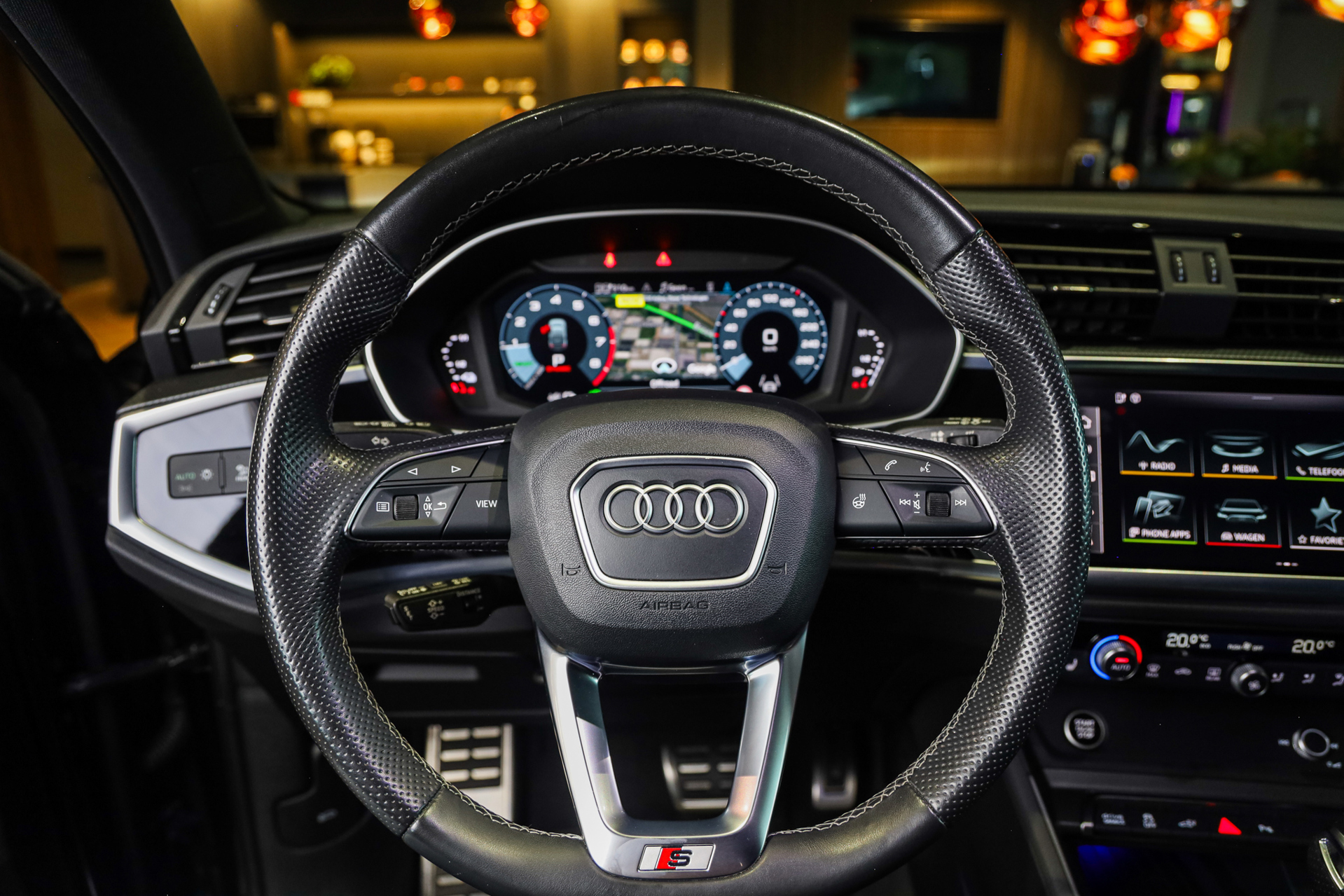 Foto van Audi Q3 Sportback E-tron