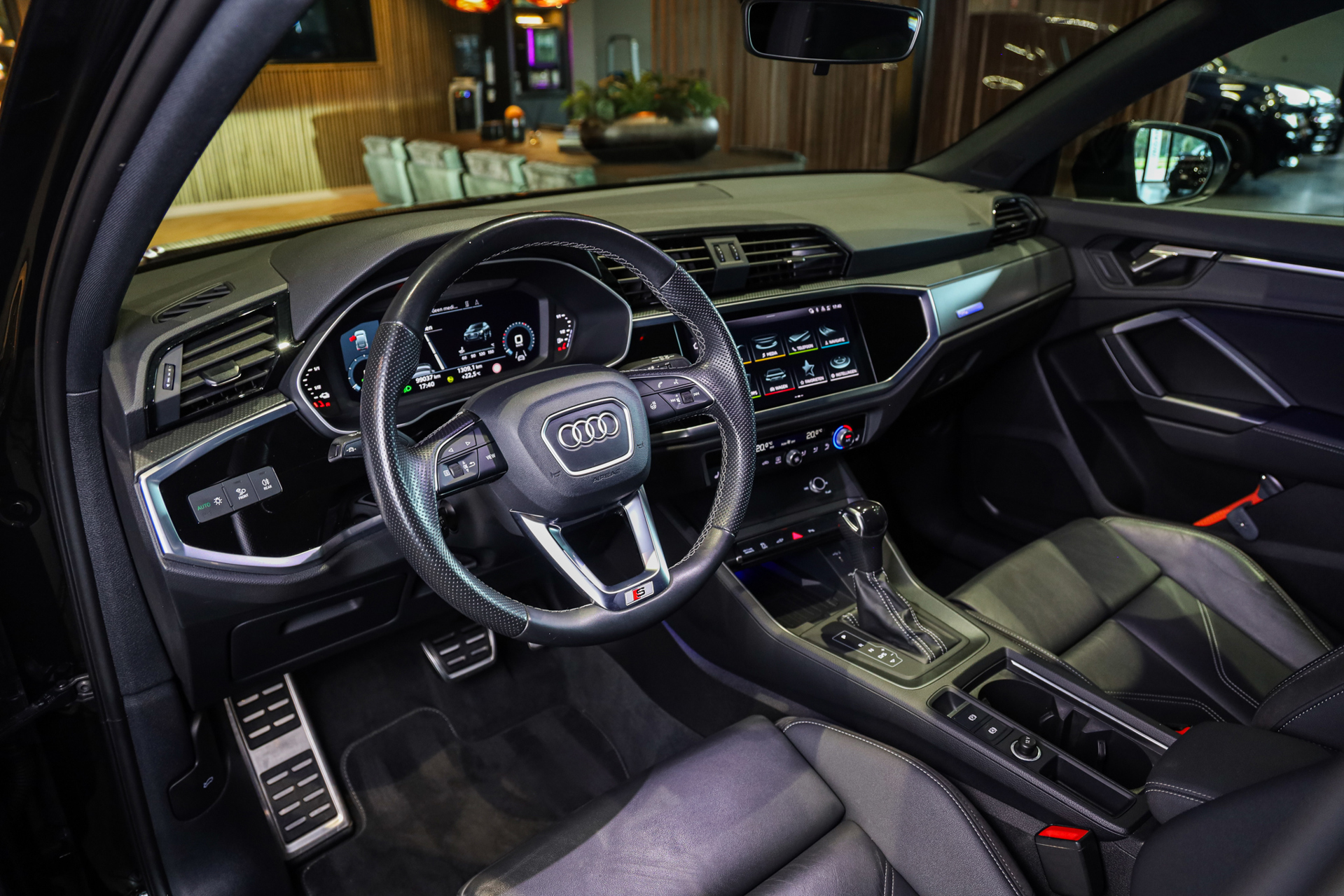 Foto van Audi Q3 Sportback E-tron