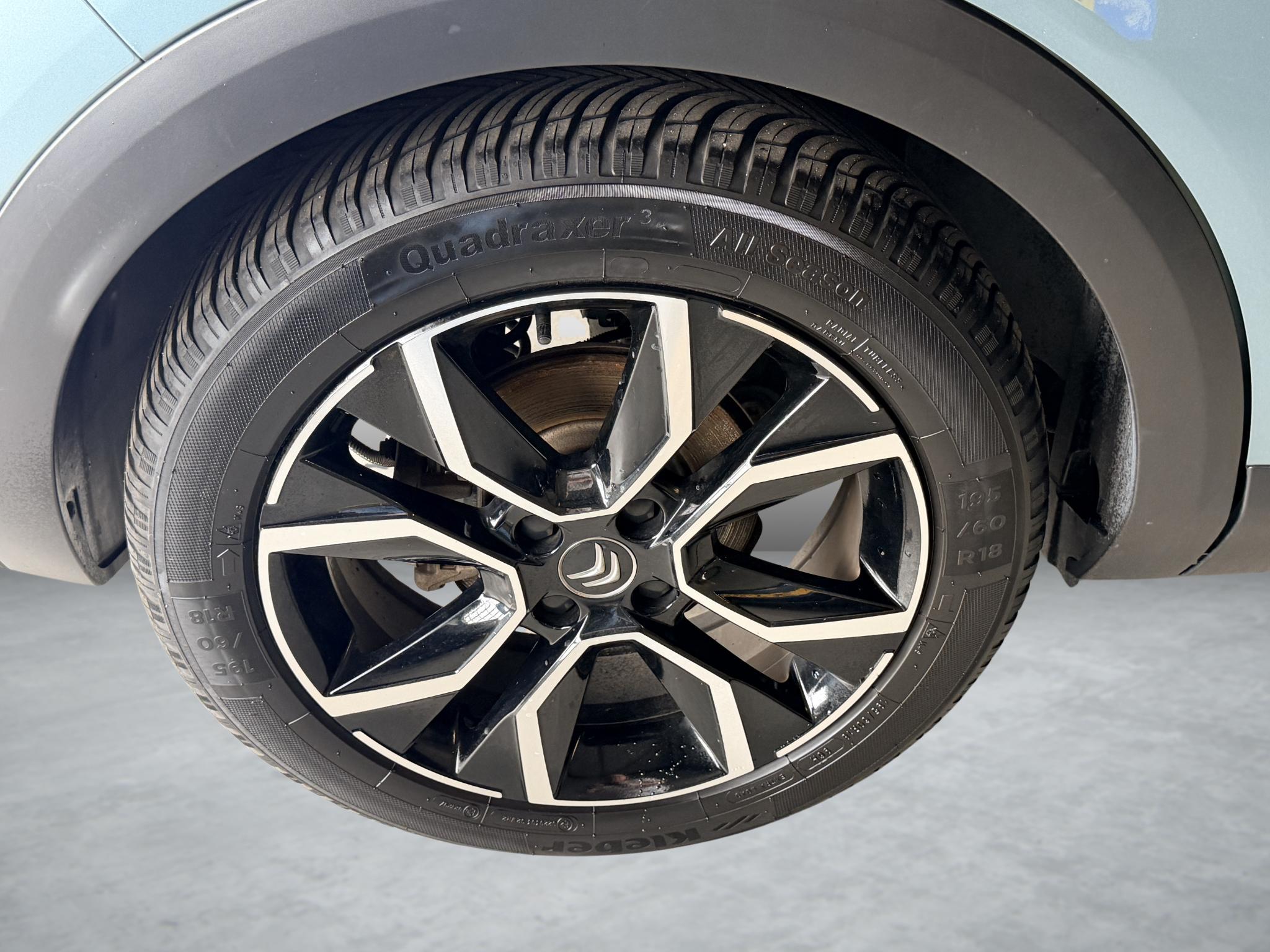 Foto van Citroen E-c4