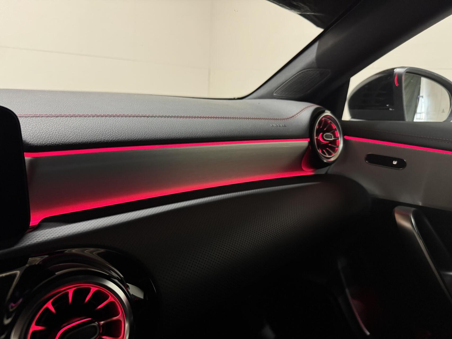 Foto van Mercedes-Benz Cla 200